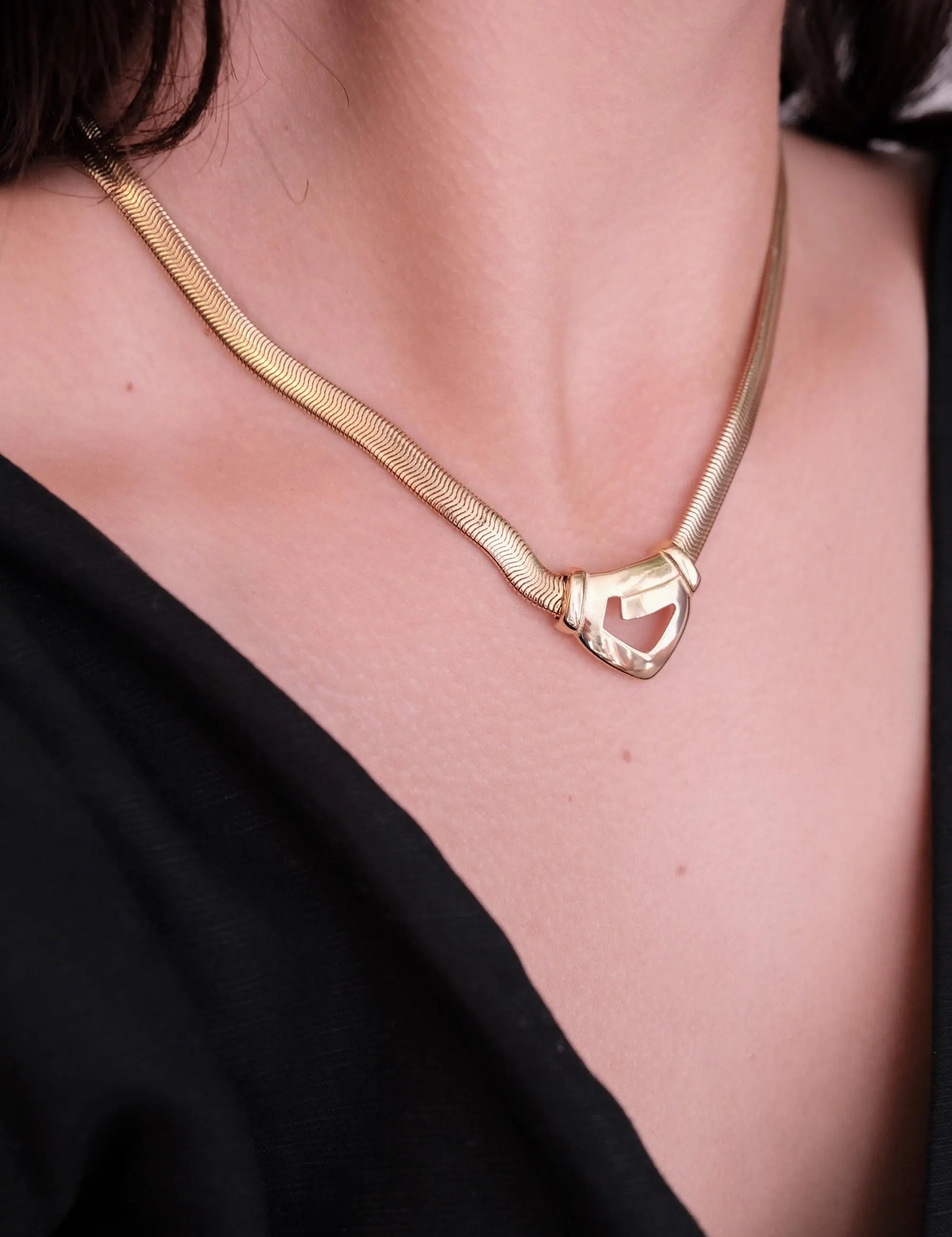 Vintage Givenchy Necklace, Vintage Gold Tone Necklace, Logo Necklace, Vintage Choker Necklace, Snake chain choker , Gold Chain, Gift for her