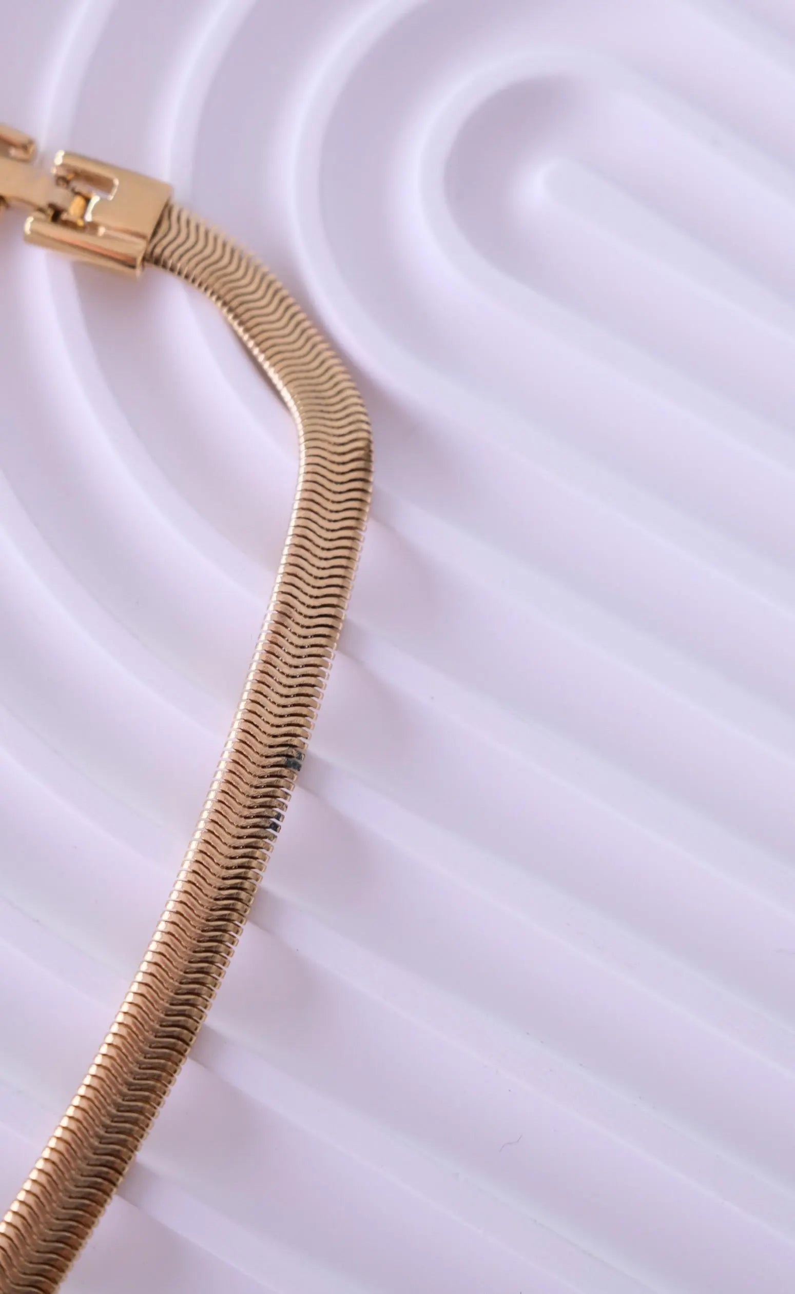 Vintage Givenchy Necklace, Vintage Gold Tone Necklace, Logo Necklace, Vintage Choker Necklace, Snake chain choker , Gold Chain, Gift for her