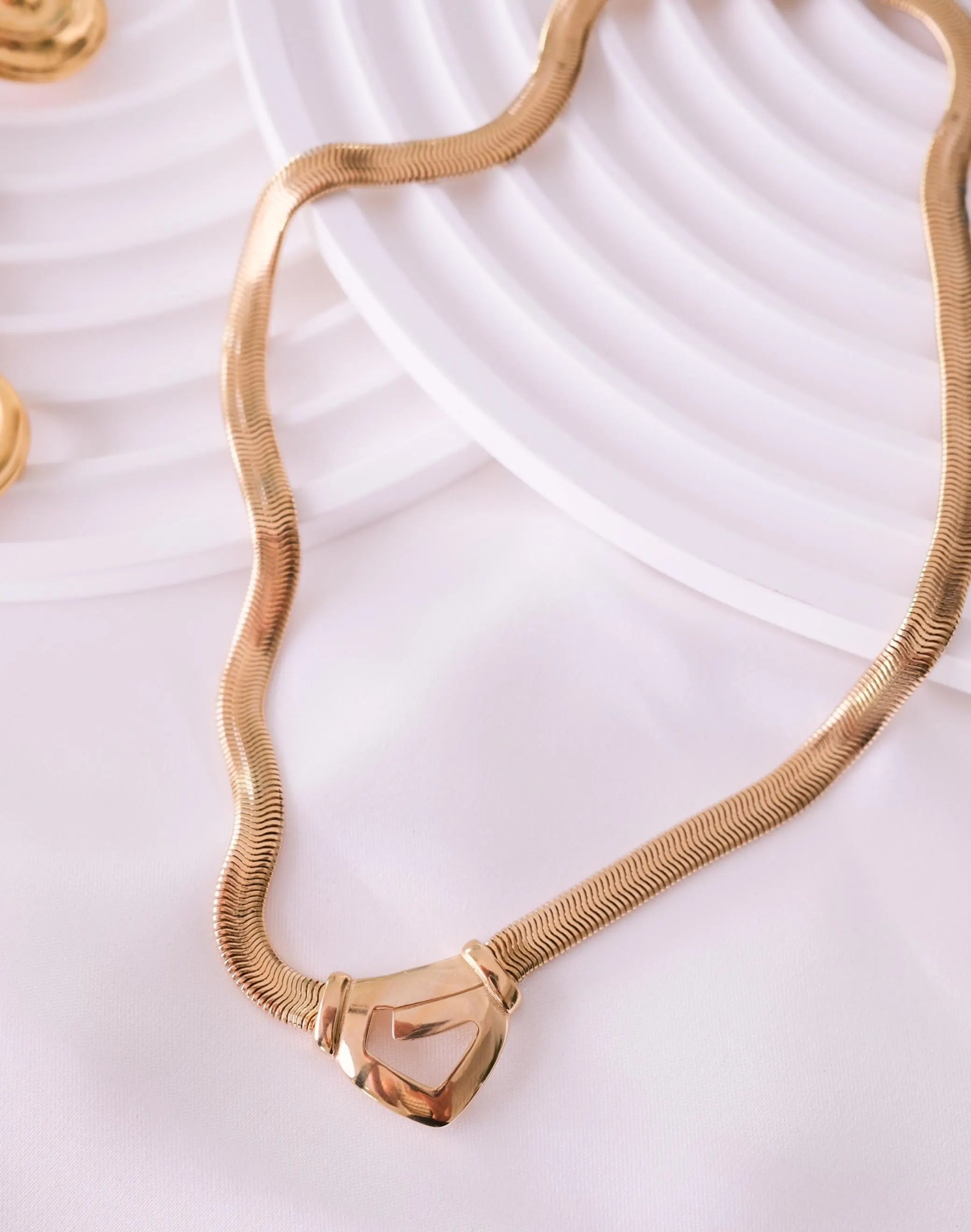 Vintage Givenchy Necklace, Vintage Gold Tone Necklace, Logo Necklace, Vintage Choker Necklace, Snake chain choker , Gold Chain, Gift for her