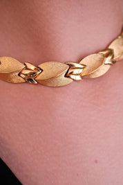 Vintage Givenchy Necklace, Vintage Gold Tone Necklace Leaf Necklace, Vintage Choker Necklace, Jewelry for Women, Gold Chain, Gift for her