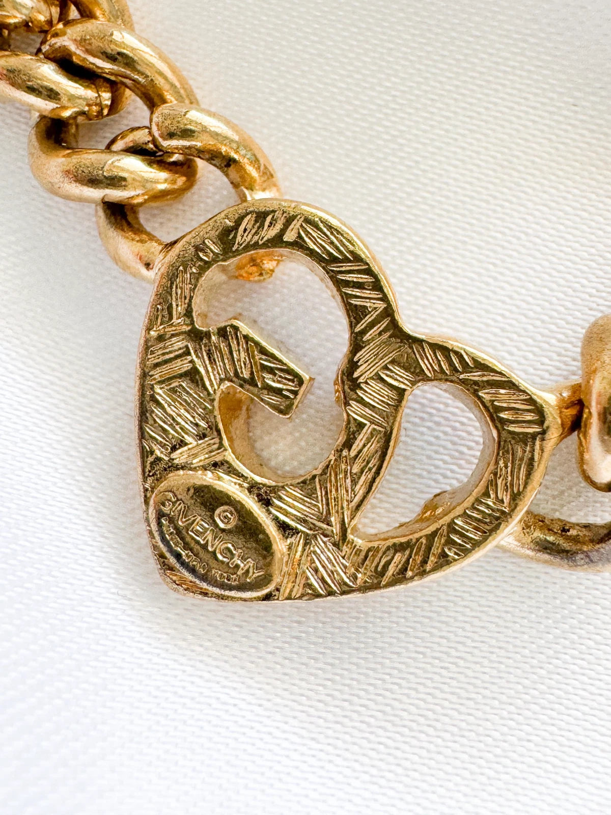 Vintage Givenchy Necklace, Vintage Gold Tone Necklace, Logo Necklace, Vintage Choker Necklace, Jewelry for Women, Gold Chain, Gift for her