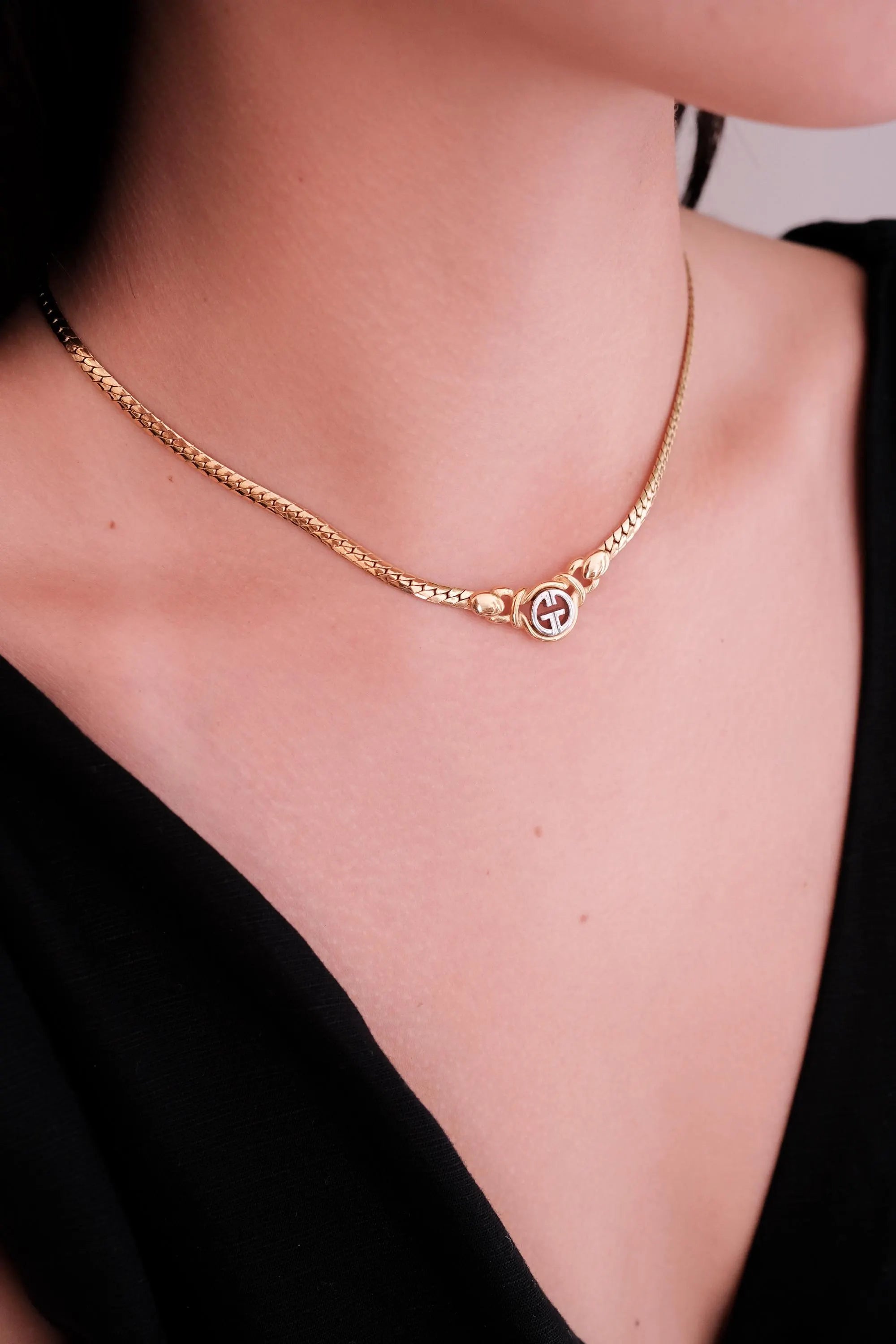 Vintage Givenchy Necklace, Vintage Gold Tone Necklace, Logo Necklace, Vintage Choker Necklace, Jewelry for Women, Gold Chain, Gift for her