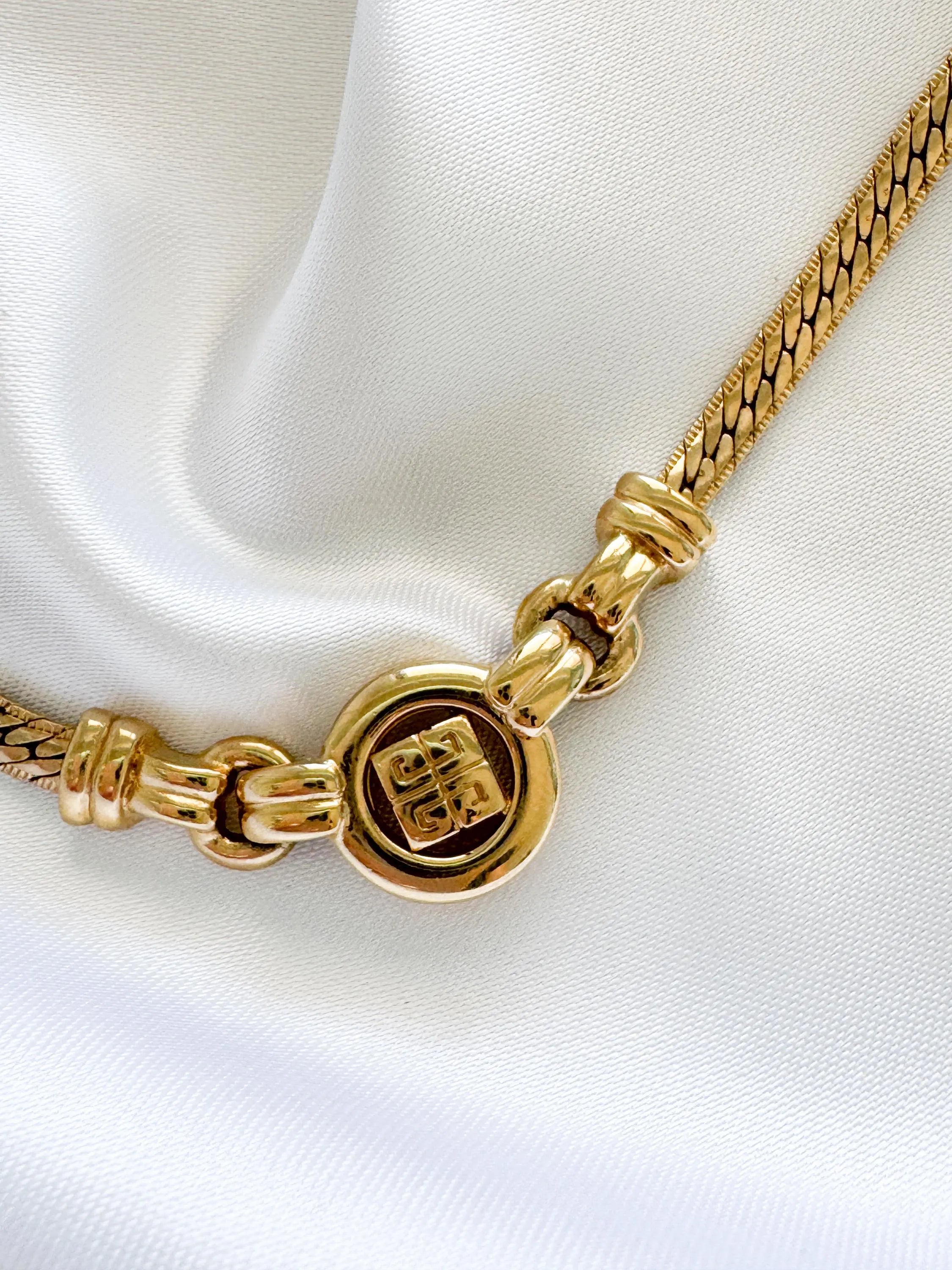 Vintage Givenchy Necklace, Vintage Gold Tone Necklace, Logo Necklace, Vintage Choker Necklace, Jewelry for Women, Gold Chain, Gift for her