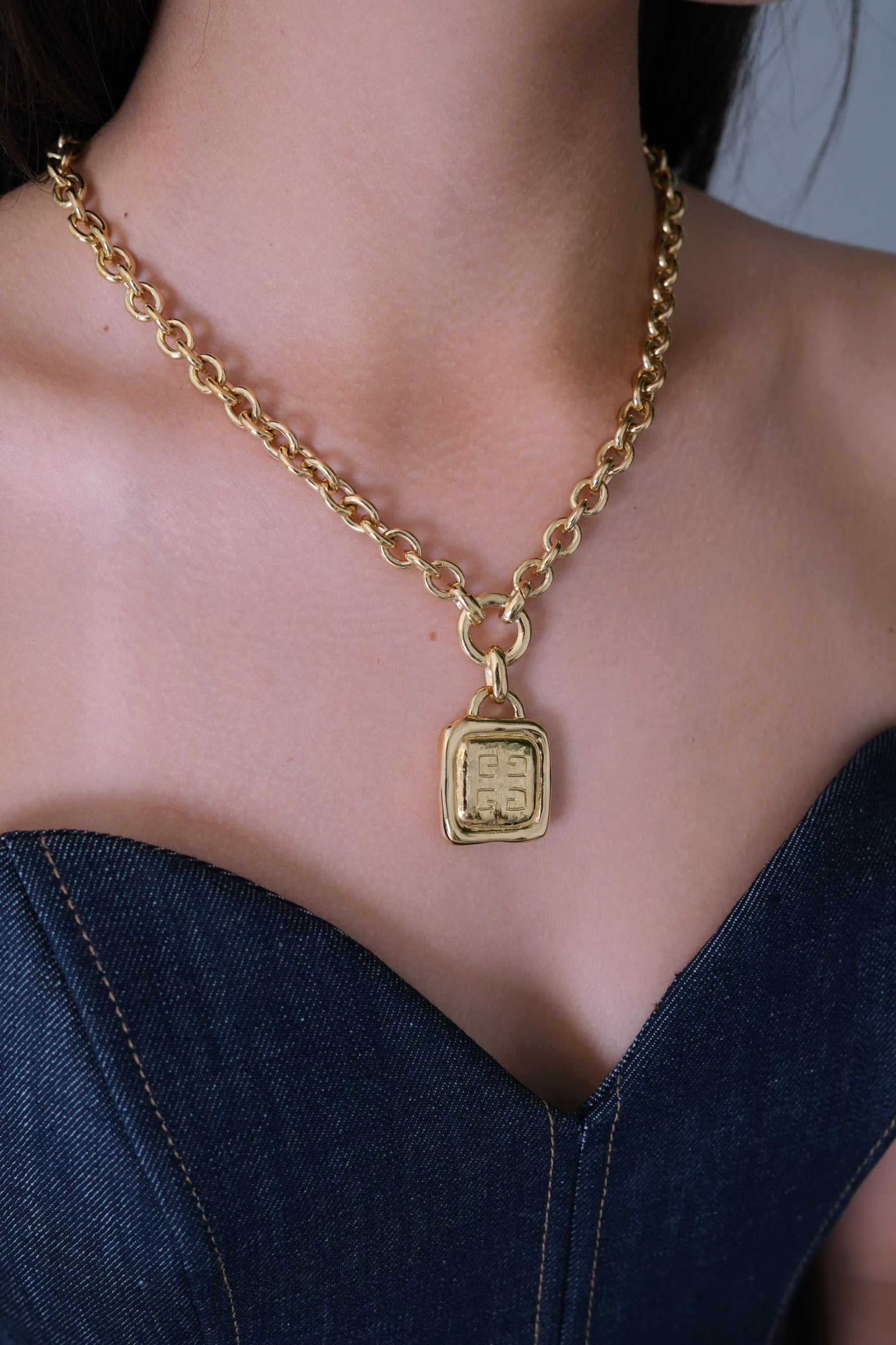 Vintage Givenchy Necklace, Givenchy Long Logo necklace, Necklace Gold, Vintage Necklace Pendant, Jewelry for Women, Gift for her