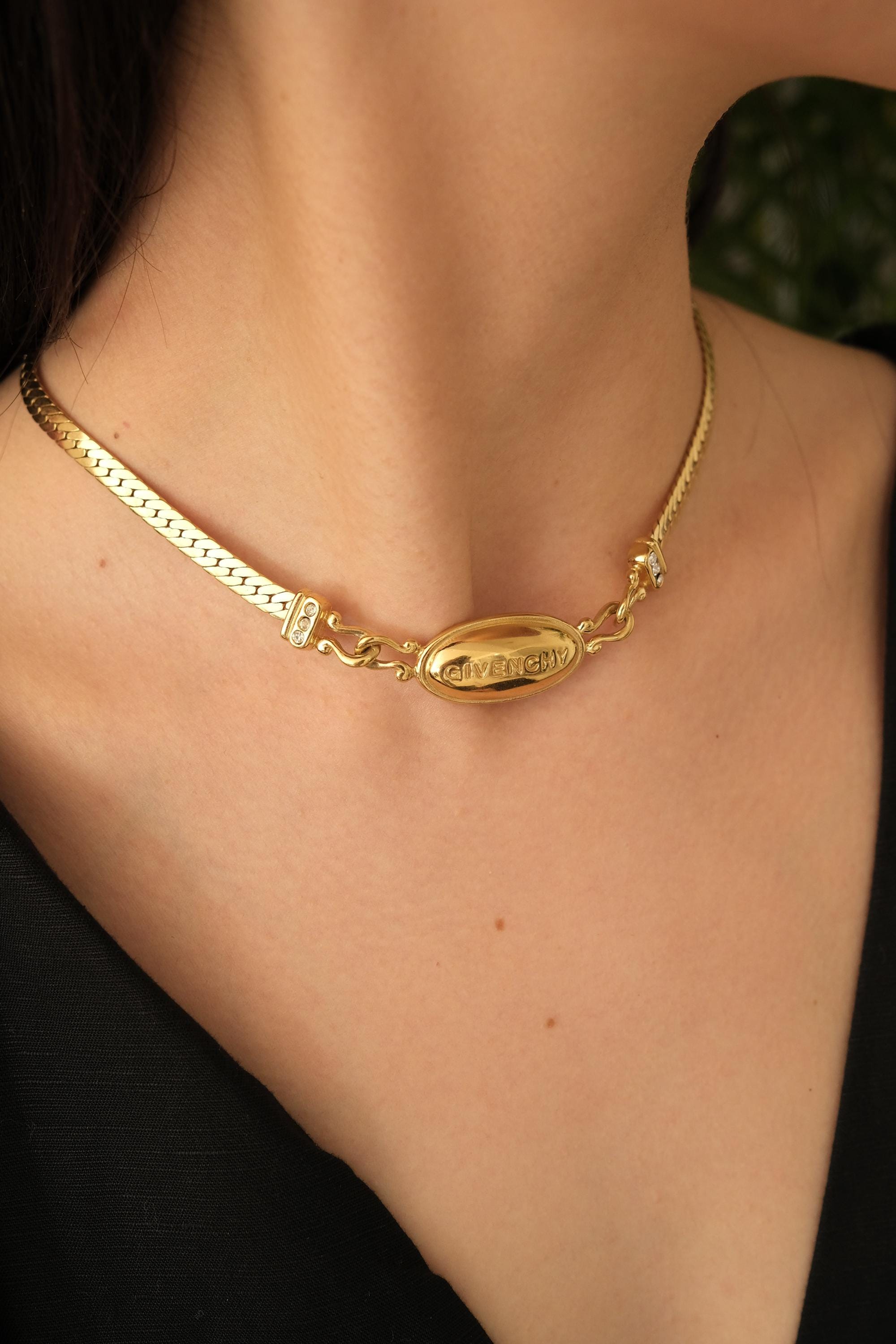 Vintage Givenchy Necklace, Vintage Gold Tone Necklace, Logo Necklace, Vintage Choker Necklace, Jewelry for Women, Gold Chain, Gift for her