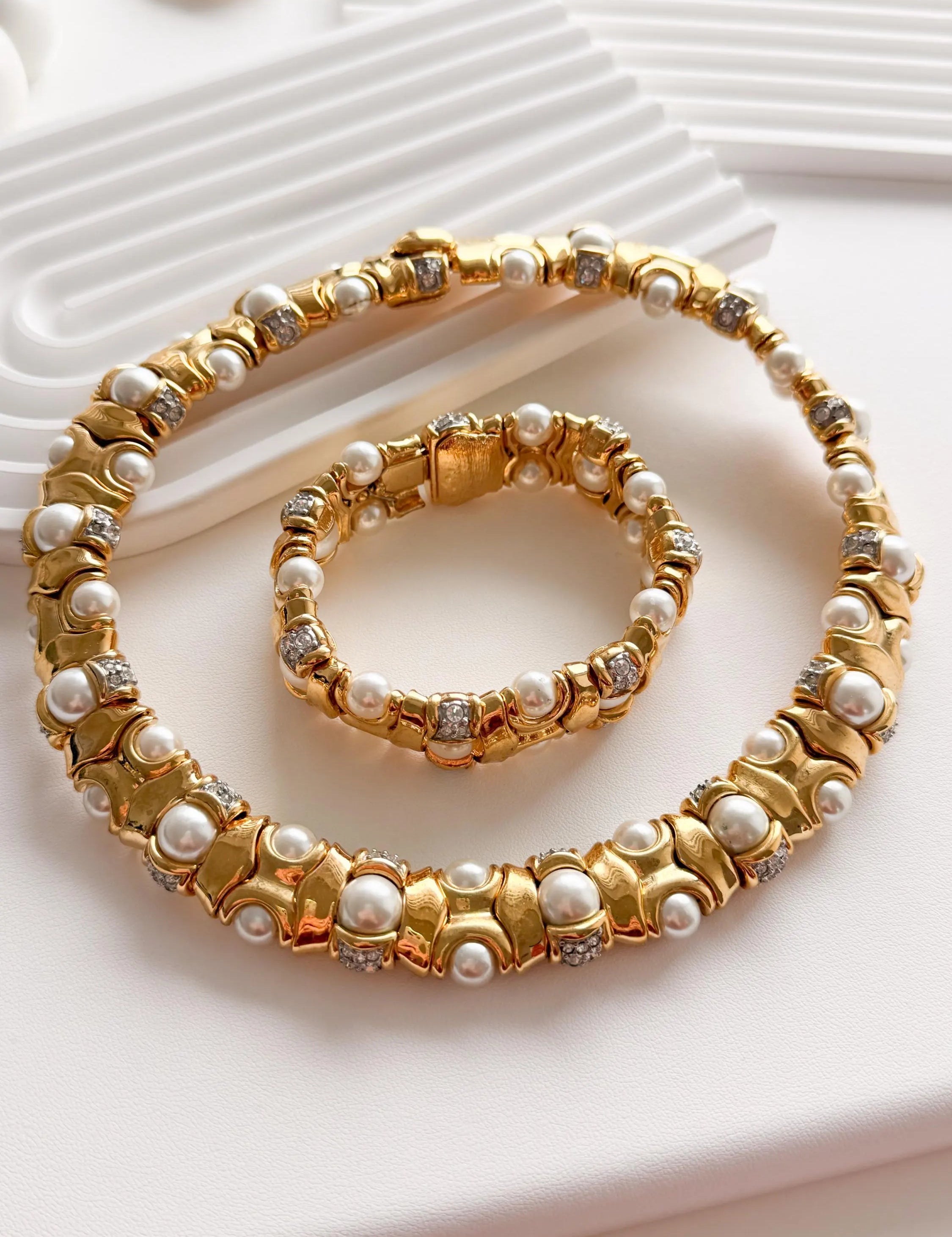Elegant vintage gold choker necklace faux pearl bracelet set refined timeless luxury jewelry