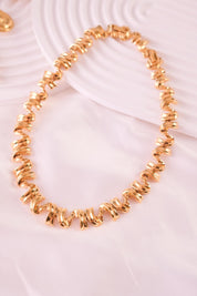 Vintage Gold Tone Choker Necklace: Rhinestone Accent Jewelry