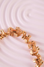 Vintage Gold Tone Choker Necklace Charm Excellent vintage condition