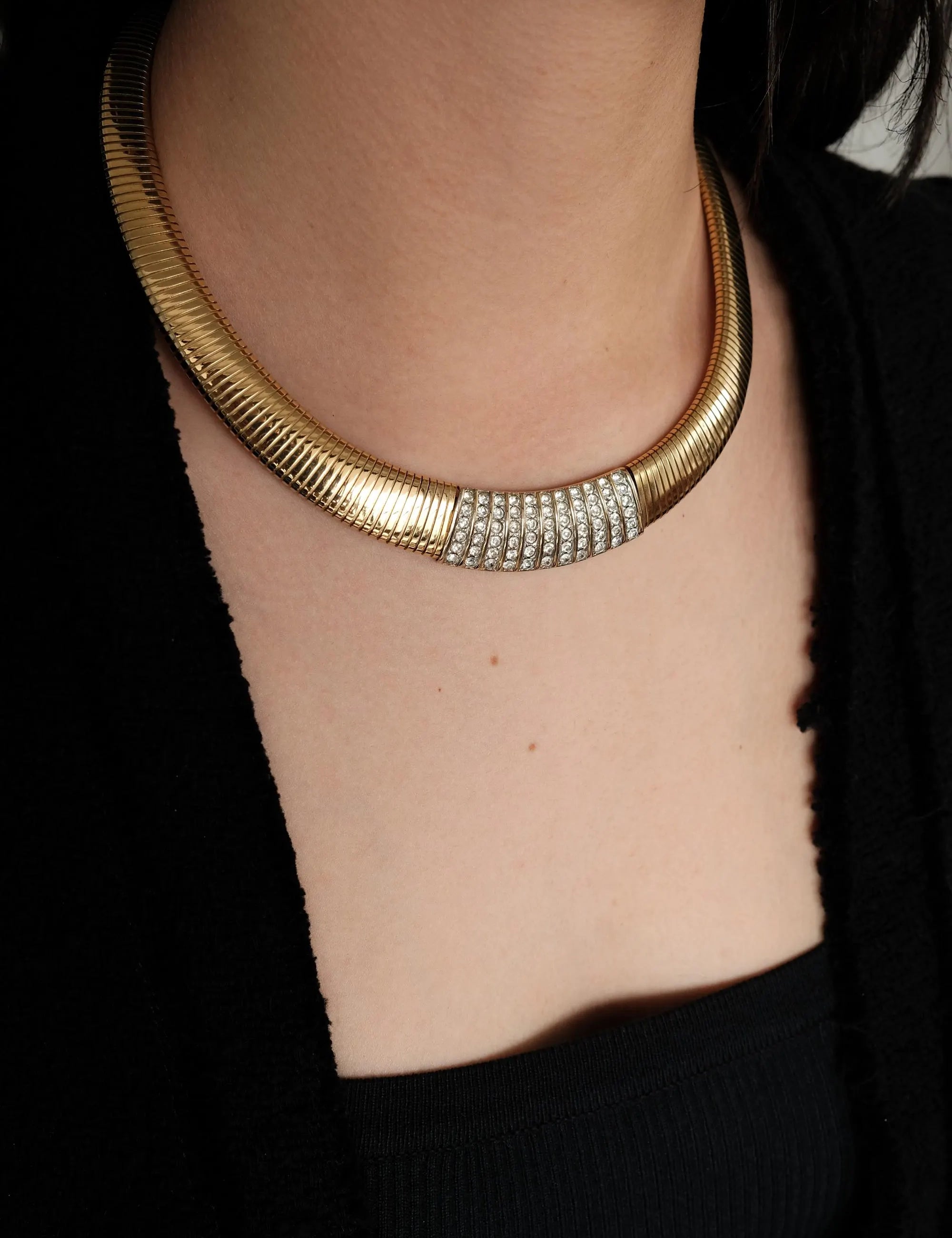 Vintage Gold Tone Choker Necklace: Rhinestone Accent Jewelry