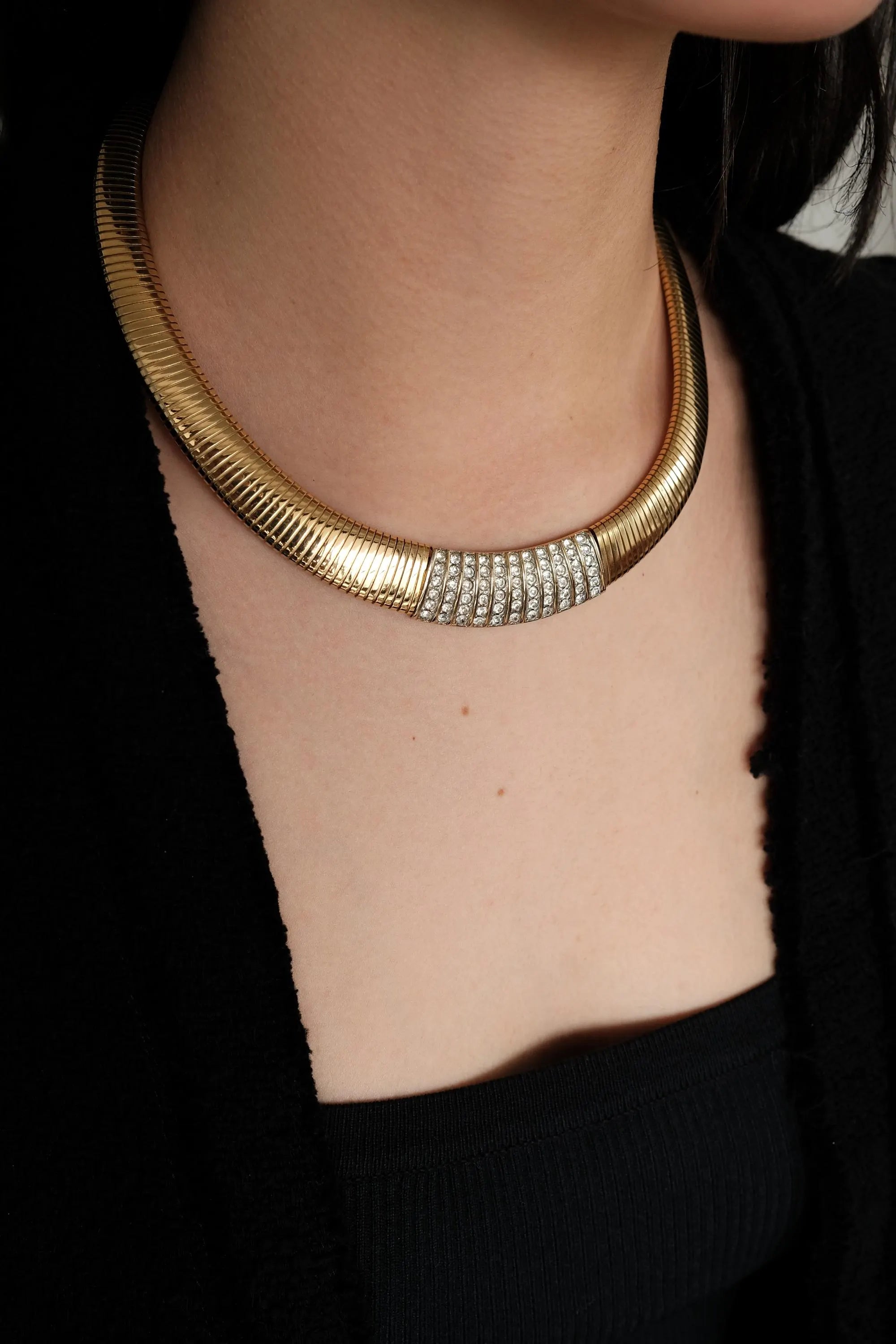Vintage Gold Tone Choker Necklace: Rhinestone Accent Jewelry