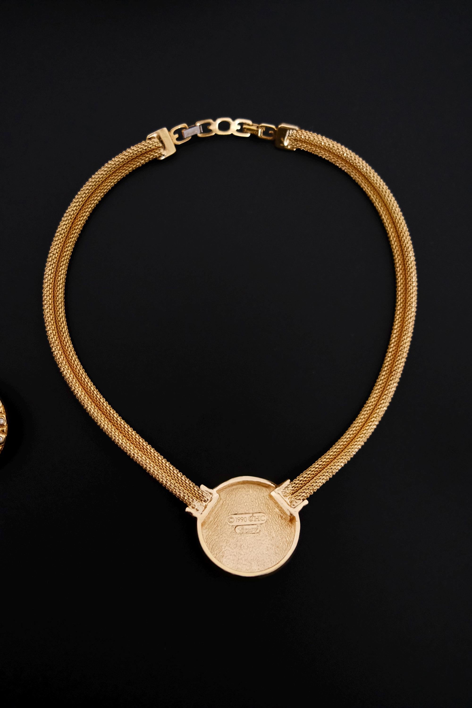 Vintage Grosse 1990 CHC gold-plated necklace and clip-on earrings set with faux pearls and rhinestones