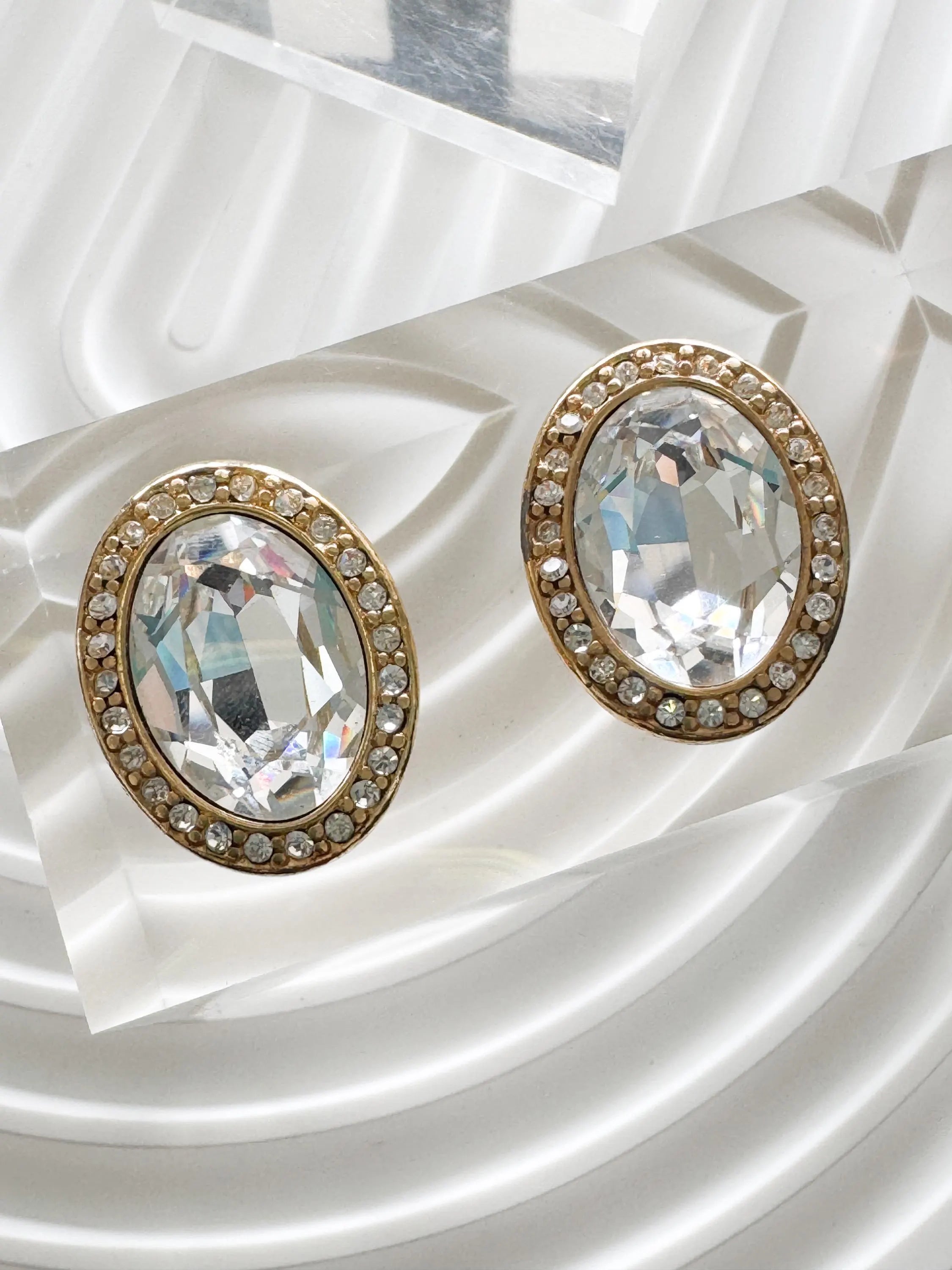 Vintage Monet Crystal Rhinestone Clip On Earrings 1980s Gold Tone, Statement Earrings, Vintage Rhinestone, Bridal Earrings