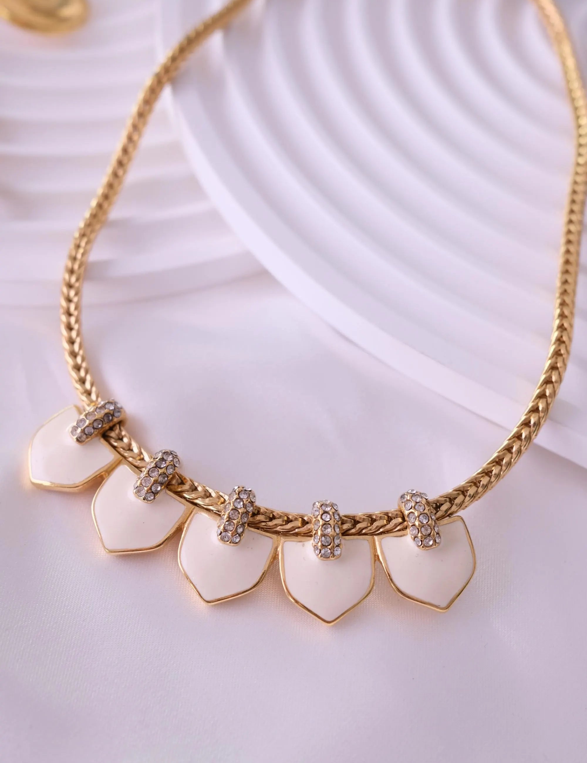 Vintage Monet Necklace Charm, Gold Tone Necklace, cream Enamel, Choker Monet   Necklace, Vintage Jewelry, Jewelry for Women, Gift for her