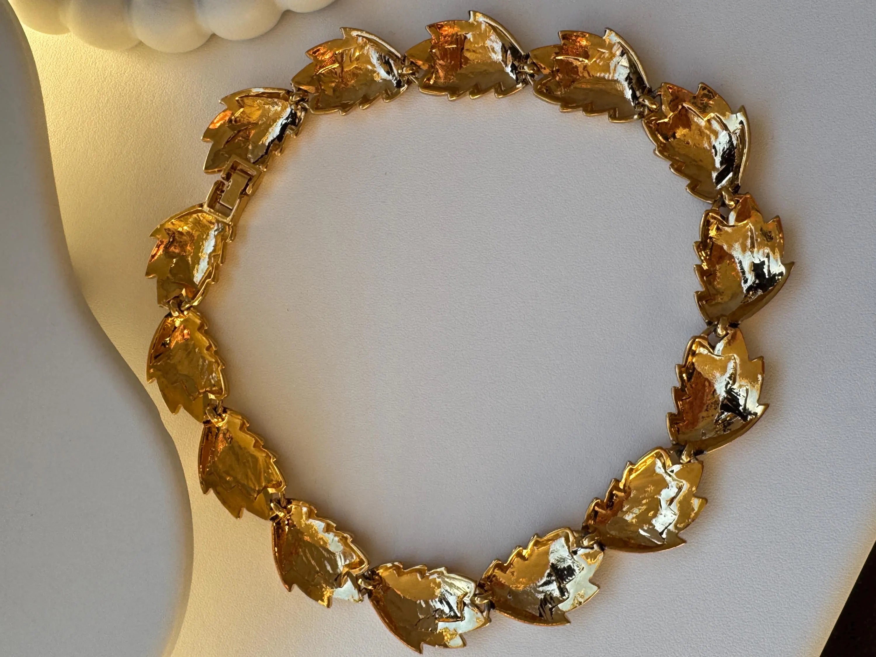 Vintage Nina Ricci choker necklace with gold leaf wheat motif and crystal details