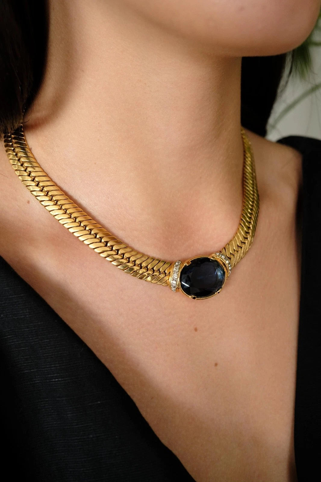 Vintage Vogue Bijoux Choker Necklace 1980s Gold Collar with Blue Cabochon, Statement Jewelry, Signed Designer Piece, Vintage Jewelry Women