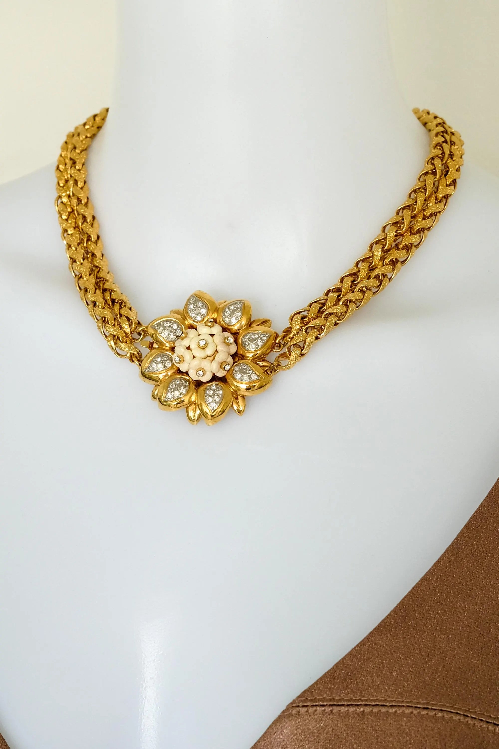Vintage Vogue Bijoux Choker Necklace 1980s Gold Collar with flower design , Statement Jewelry, Signed Designer Piece, Vintage Jewelry Women