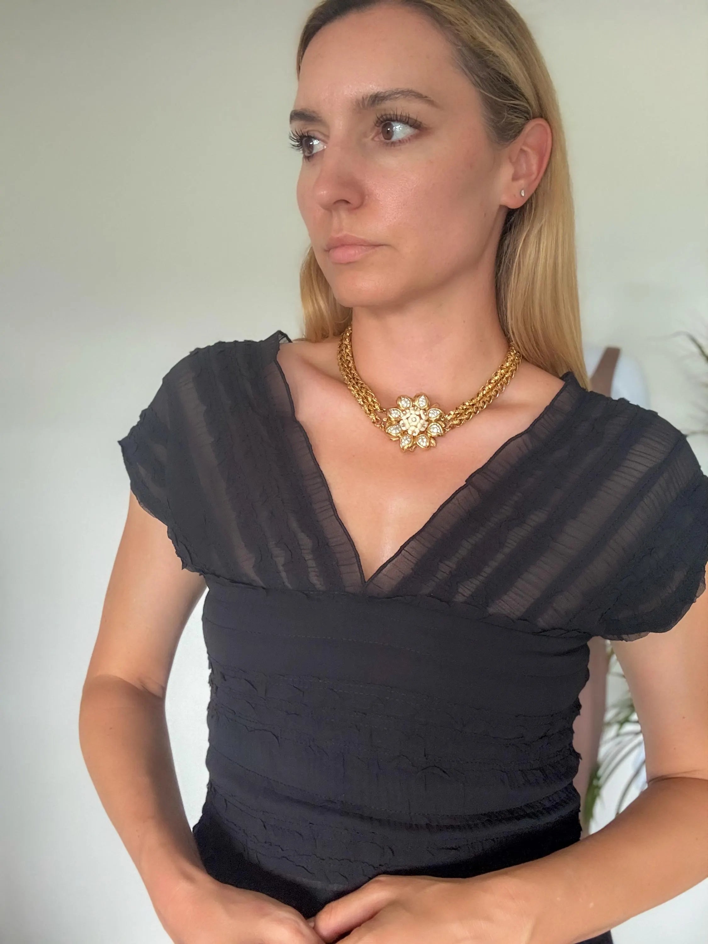 Vintage Vogue Bijoux Choker Necklace 1980s Gold Collar with flower design , Statement Jewelry, Signed Designer Piece, Vintage Jewelry Women