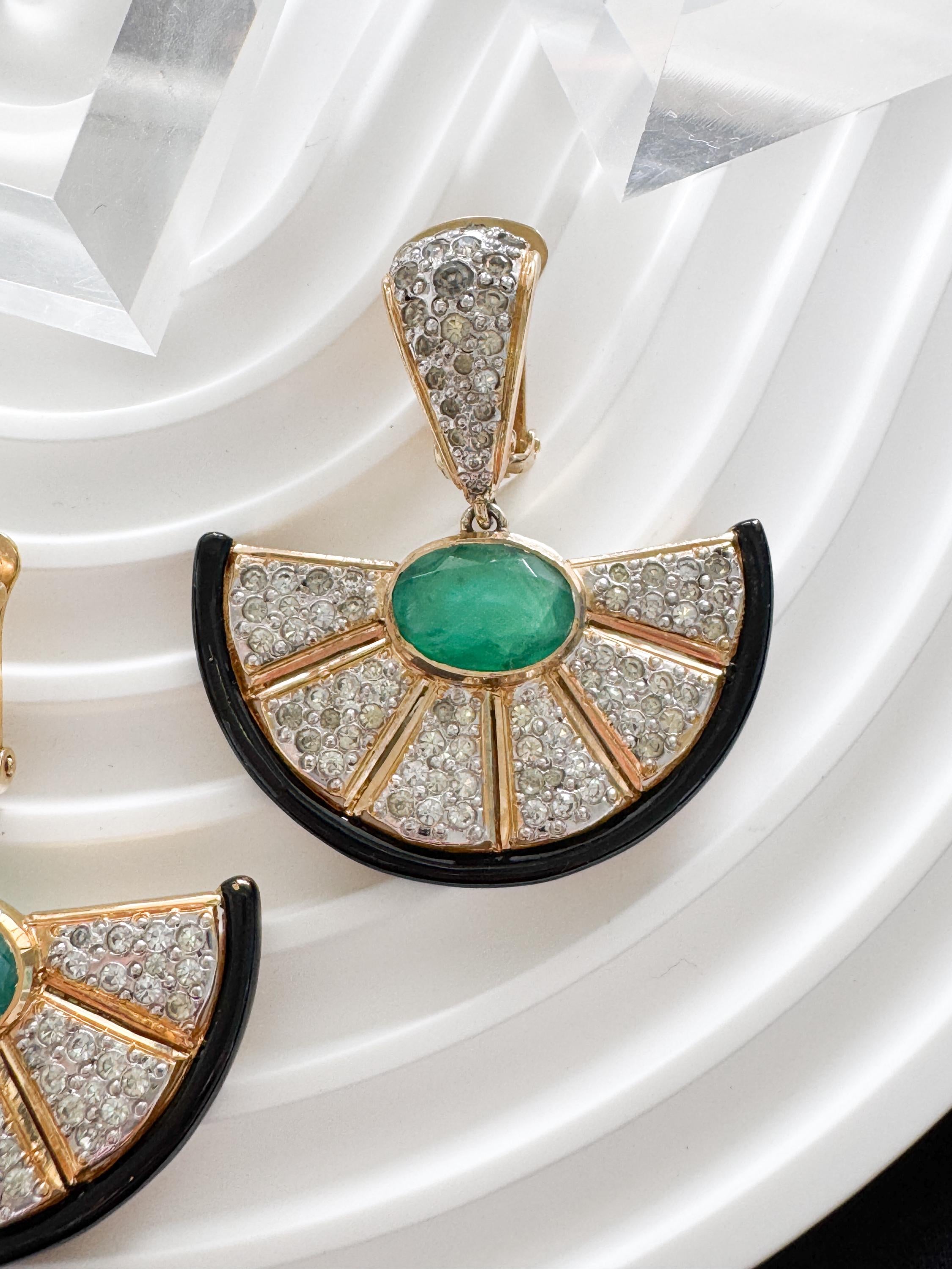 Vintage Vogue Bijoux Clip-On Earrings: Emerald Cabochon, Crystals, Black Enamel, Jewelry for Women, Luxury Vintage, Earrings Drop Gold