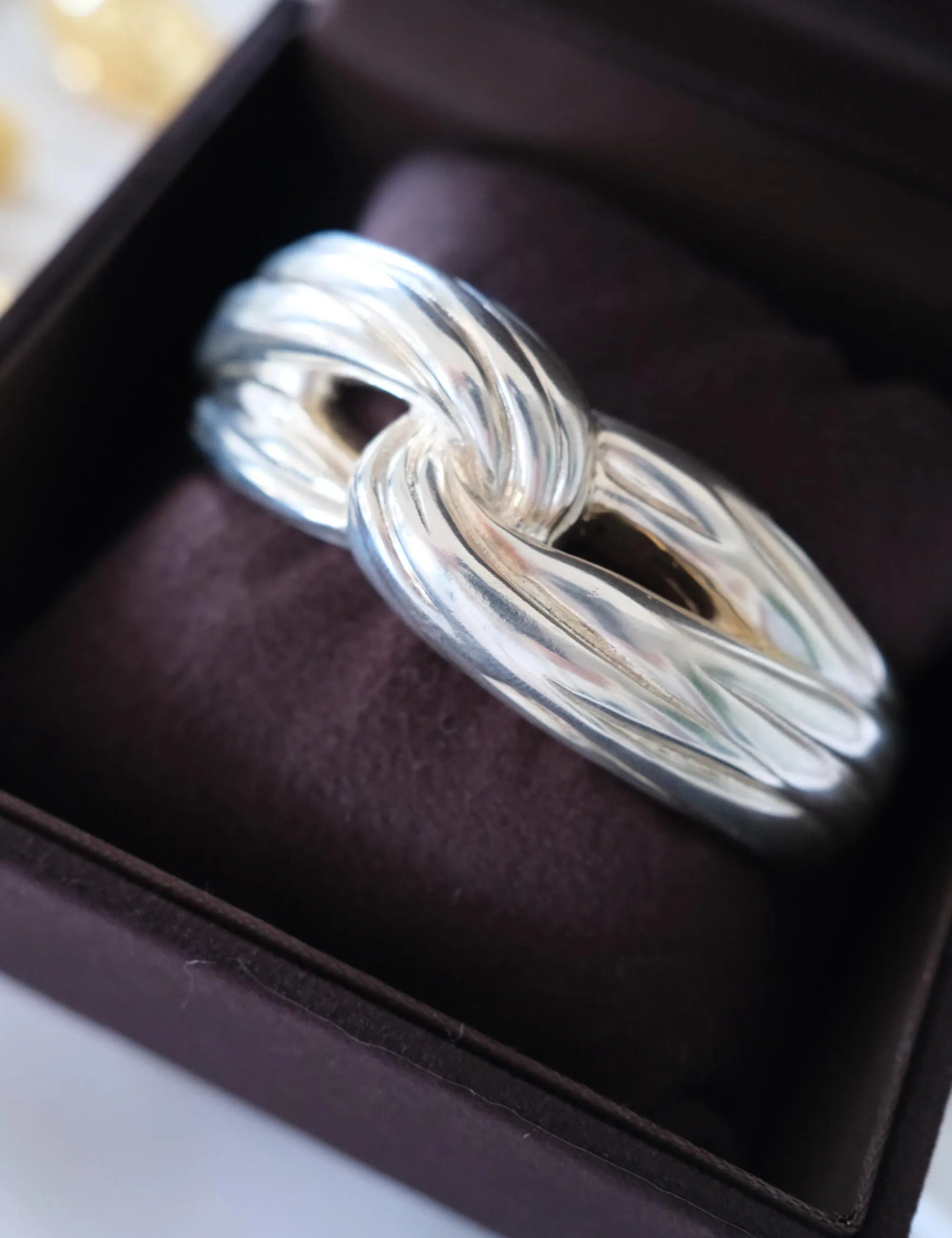 Vintage YSL Yves Saint Laurent Sterling Silver 925  knot  Bracelet: Silver-Tone layer knot, vintage jewelry bangle, Unisex Bracelet, Statement bracelet, Vintage Bracelet, Vintage Jewelry Silver