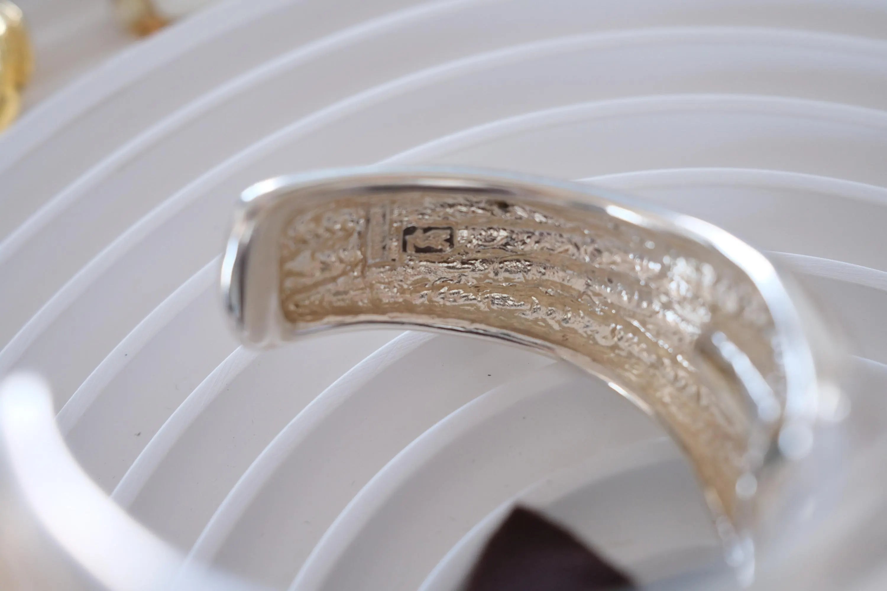 Vintage YSL Yves Saint Laurent Sterling Silver 925  knot  Bracelet: Silver-Tone layer knot, vintage jewelry bangle, Unisex Bracelet, Statement bracelet, Vintage Bracelet, Vintage Jewelry Silver