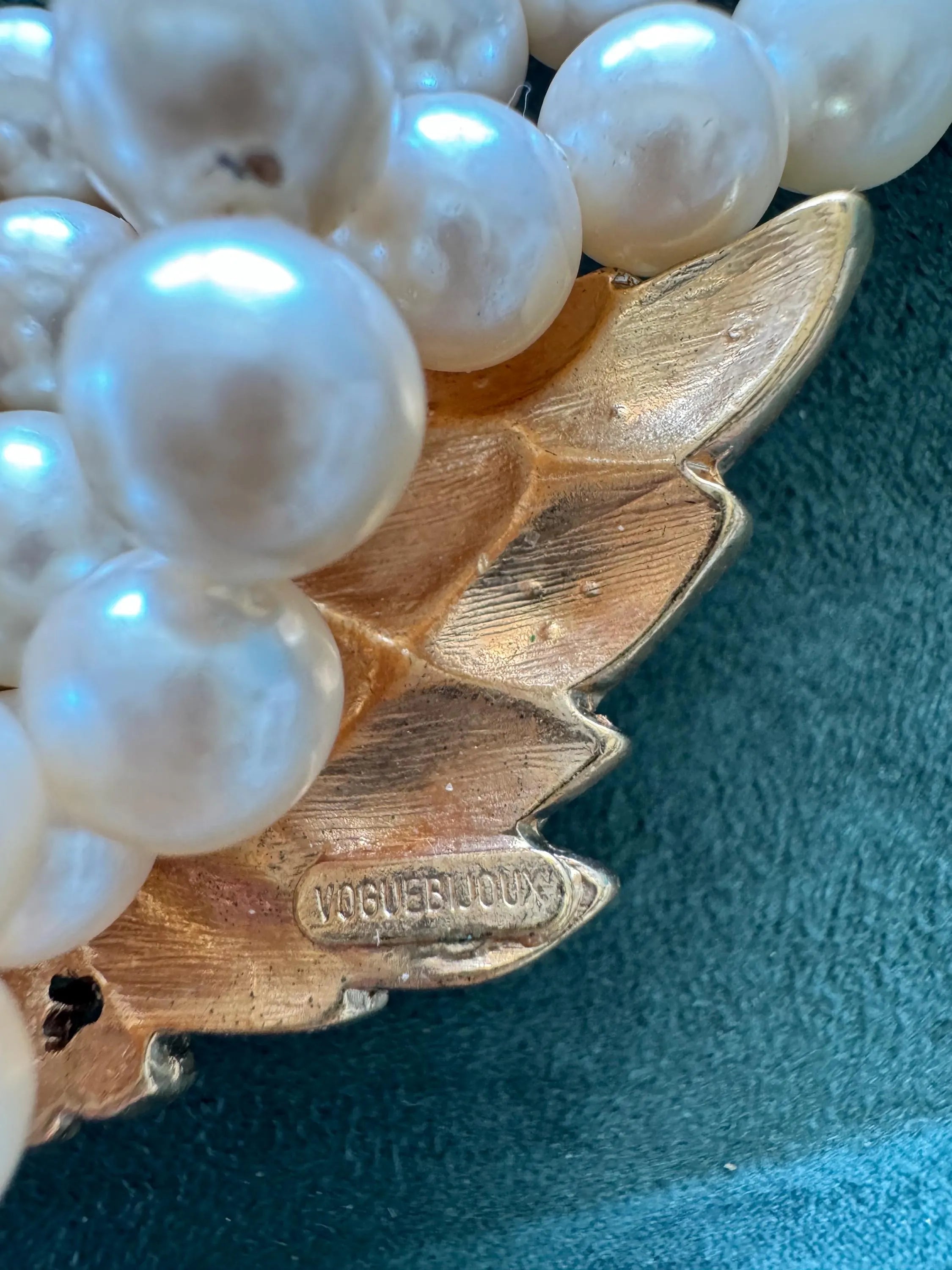 Vintage Voguebijoux Necklace, choker Necklace Gold, Pearl Necklace, Pave necklace Faux pearl Vintage, Runway choker, haute couture necklace