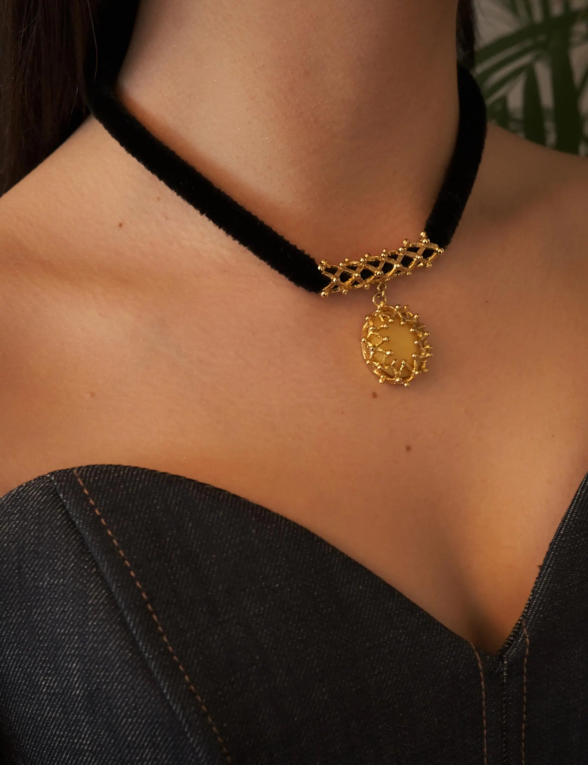 Vintage YSL Yves Saint Laurent Necklace, Gold Tone Necklace, Yellow Overlay Oval Pendant, Choker Necklace, Jewelry necklace, Women Jewelry
