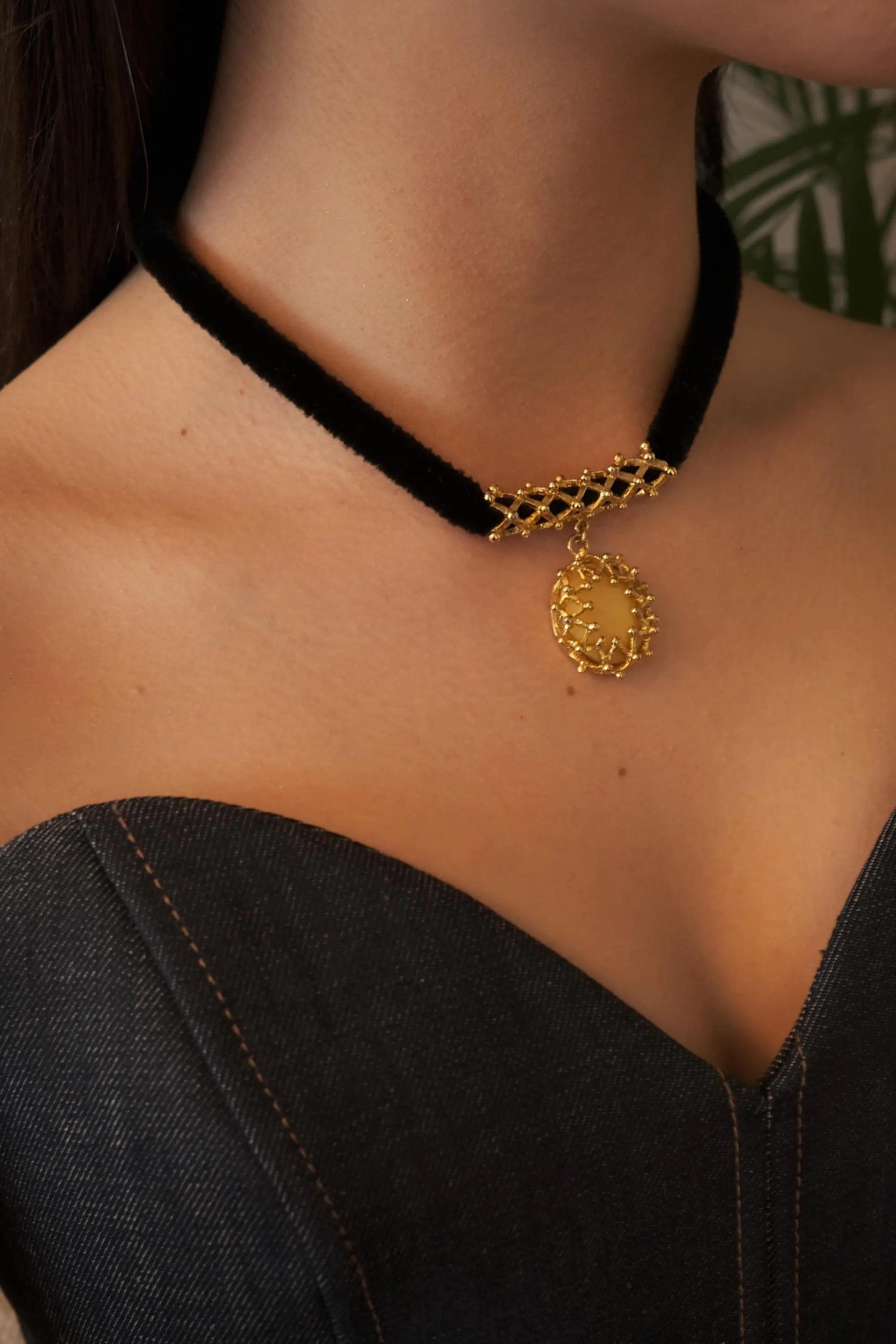 Vintage YSL Yves Saint Laurent Necklace, Gold Tone Necklace, Yellow Overlay Oval Pendant, Choker Necklace, Jewelry necklace, Women Jewelry