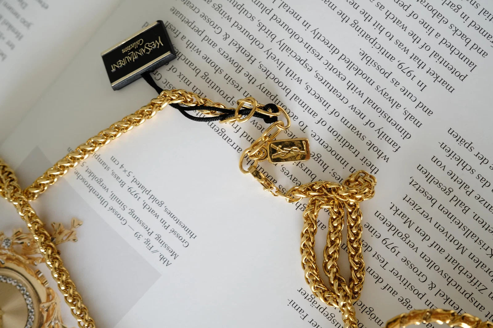 Authentic Yves Saint Laurent Vintage Open Work Heart sapphire blue Nugget Resin Necklace, gift for her, vintage YSL, vintage Robert Goossens