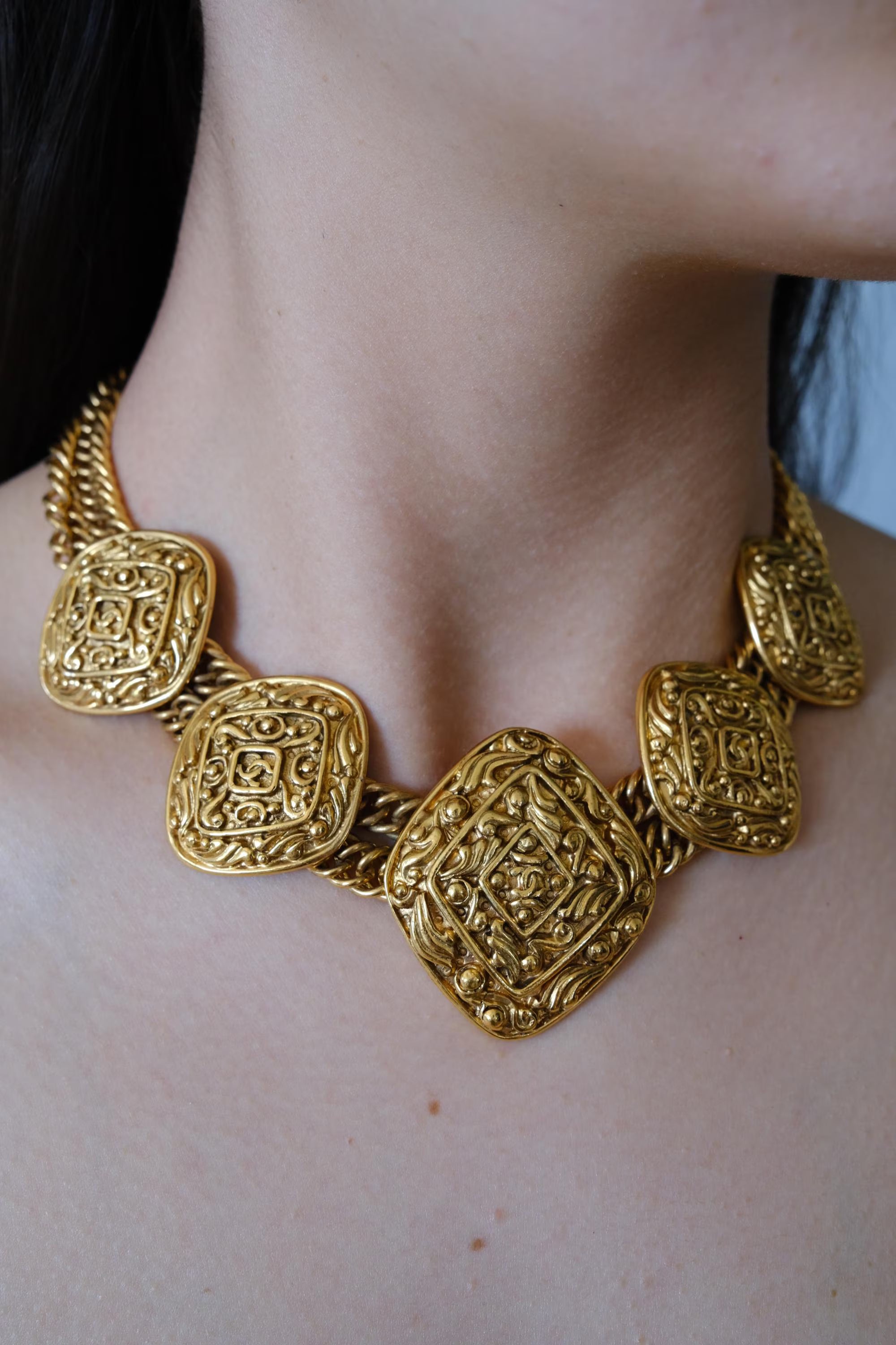 Authentic Chanel Paris sautoir medallion necklace with CC logos gold tone Made in France