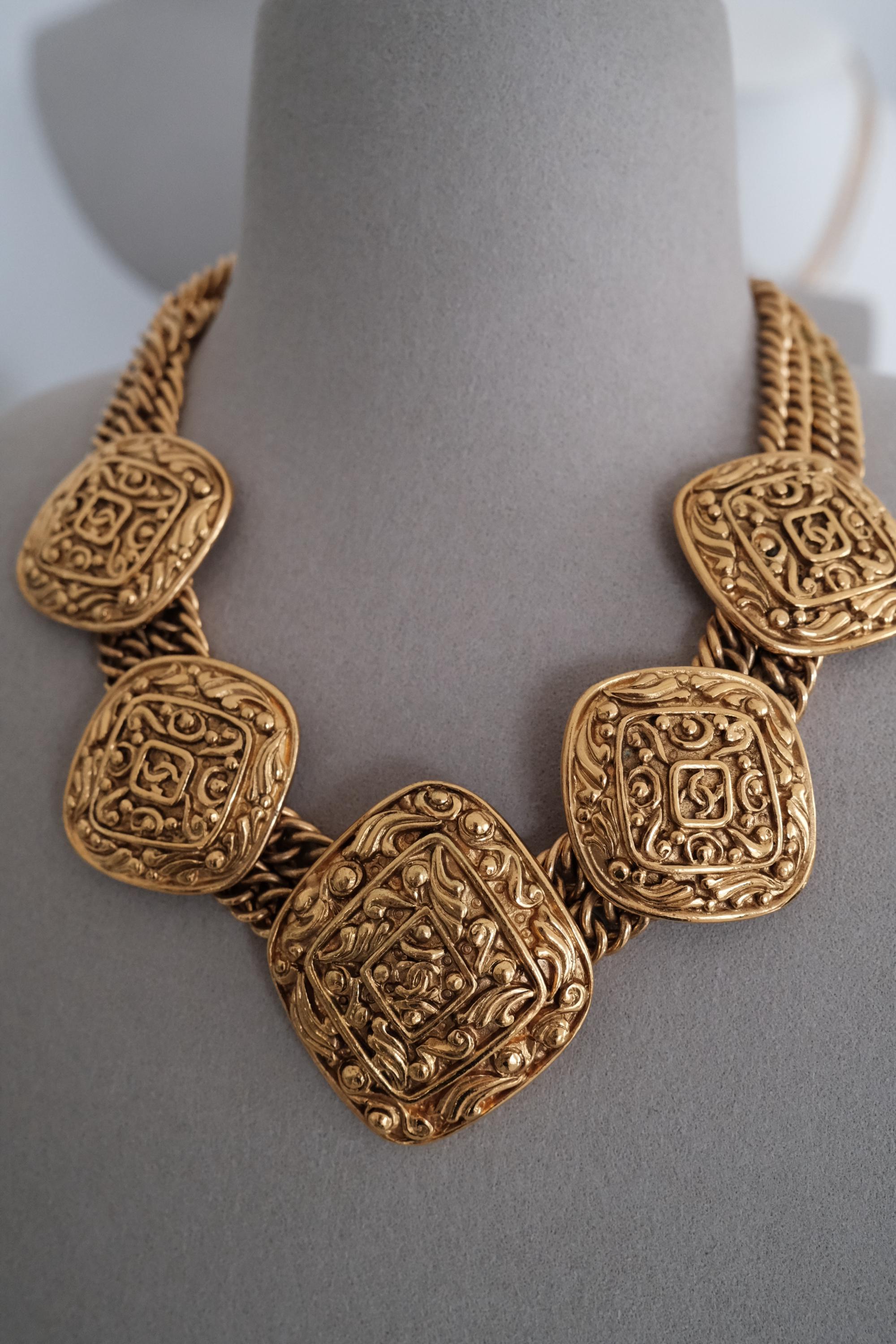 Authentic Chanel 1990–1991 CC medallion sautoir necklace