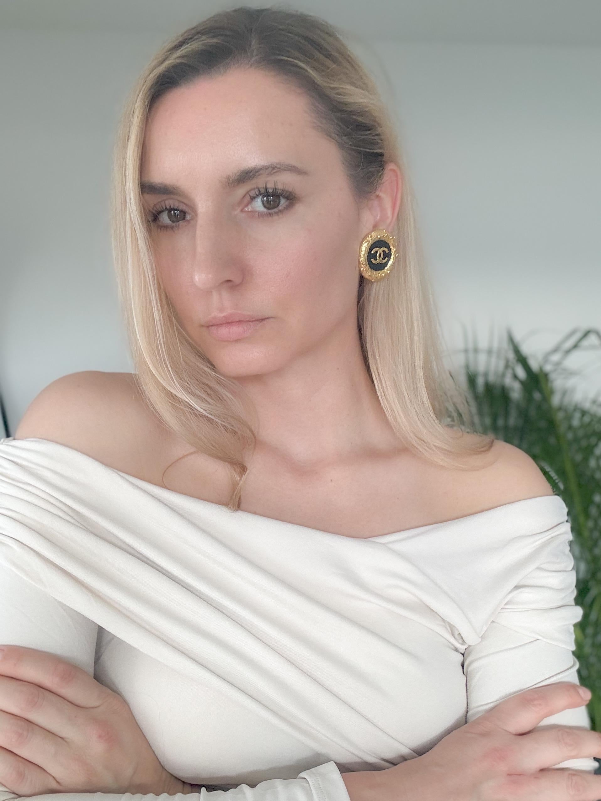 Vintage Chanel Earrings, Gold Tone Earrings, Made in France, Chanel CC Logo, Vintage Earrings, Clip on Earrings, Vintage Jewelry Gold