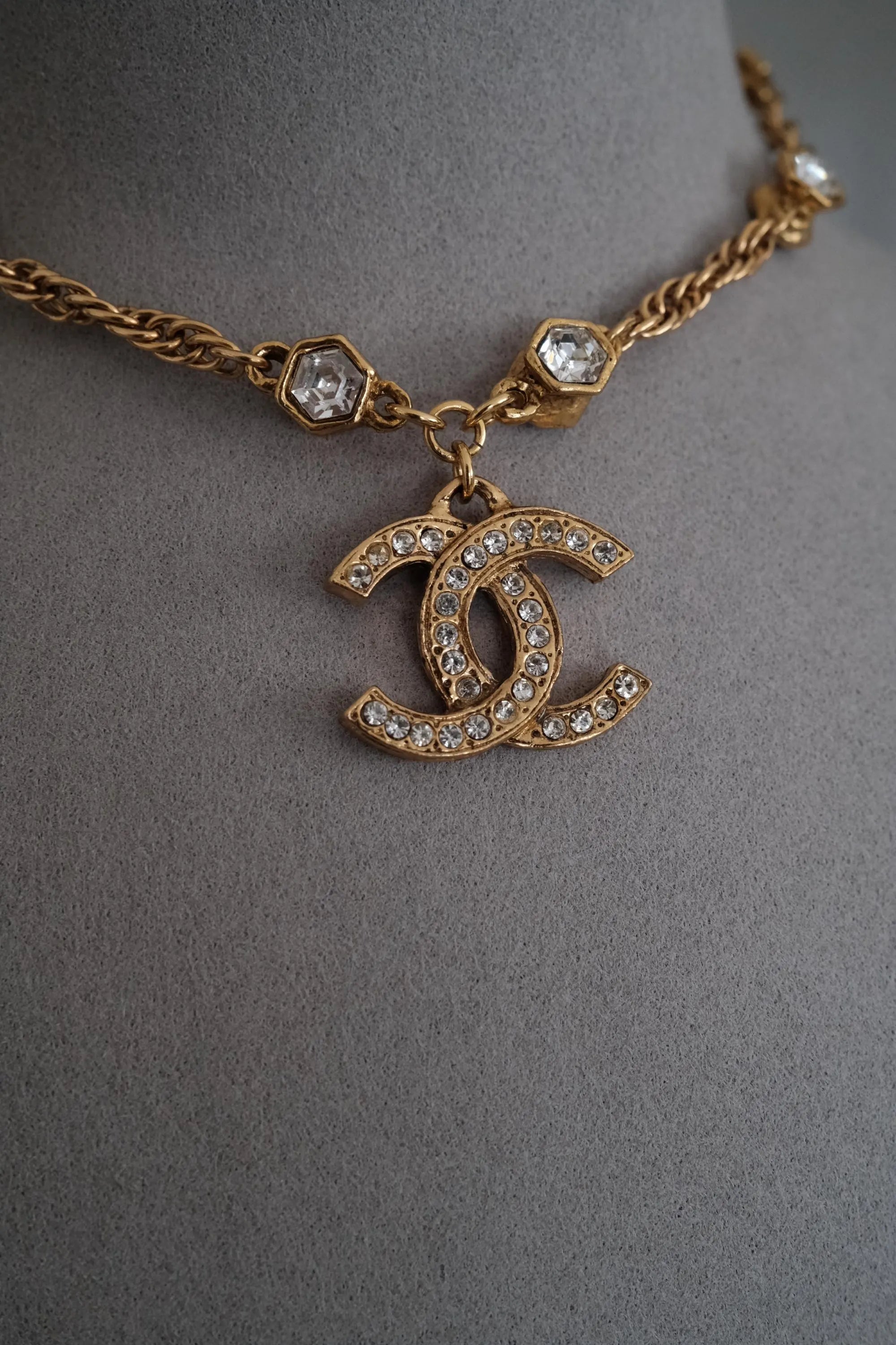 Vintage Chanel gold plated CC logo pendant necklace with crystal from 1990s