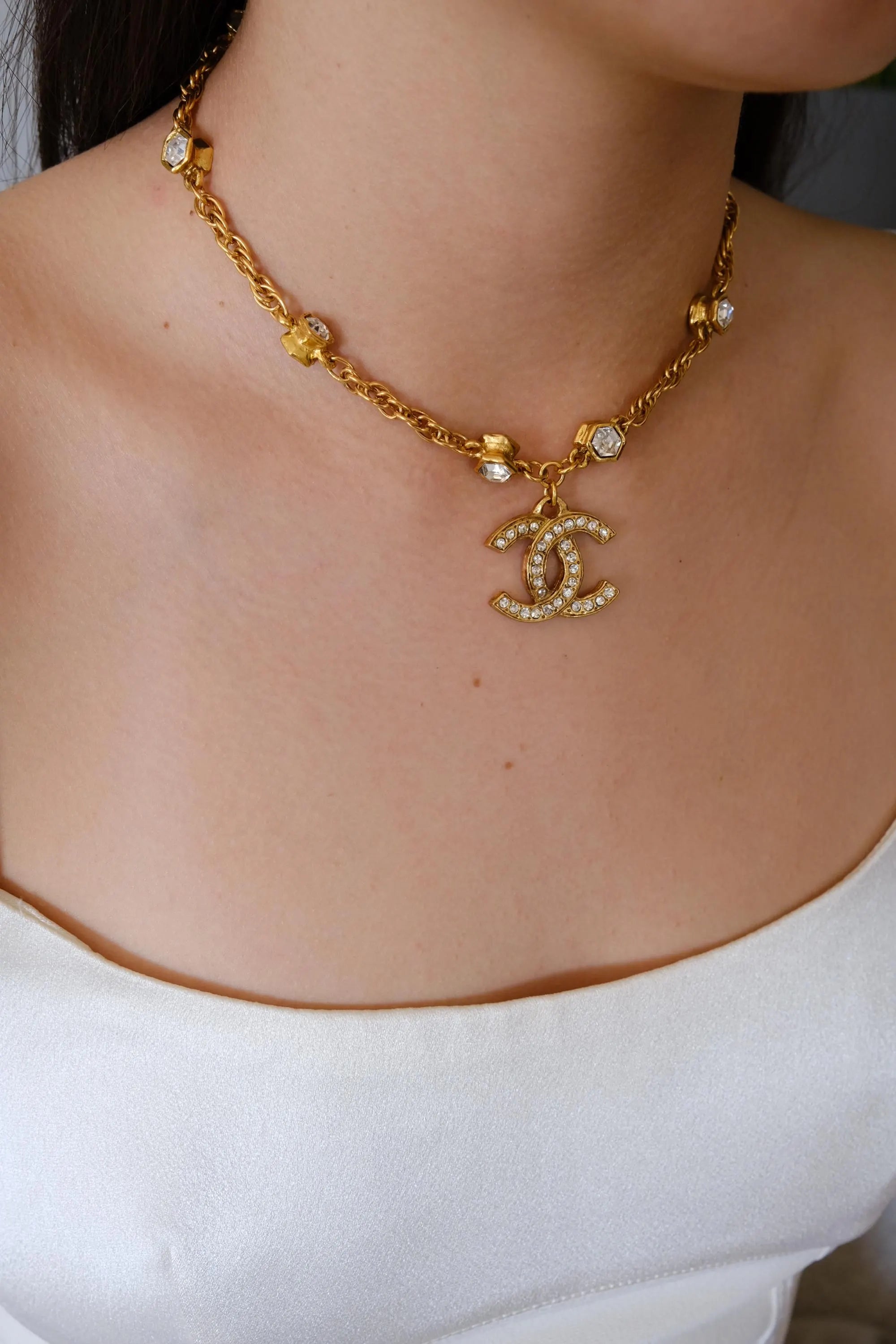 Vintage Chanel 1990s gold plated CC pendant necklace with crystal Made in France