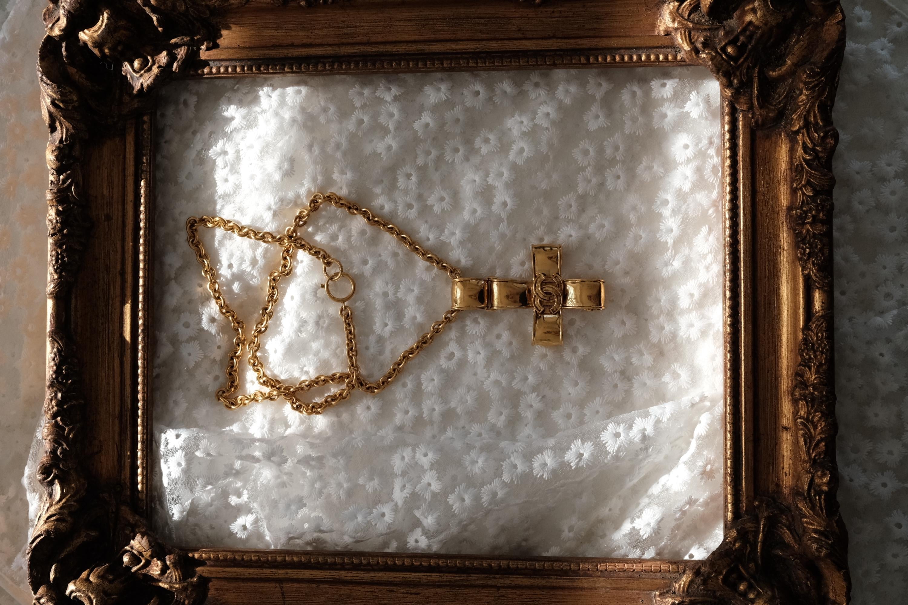 Vintage Chanel CC cross pendant necklace gold plated from 1994 Spring Collection