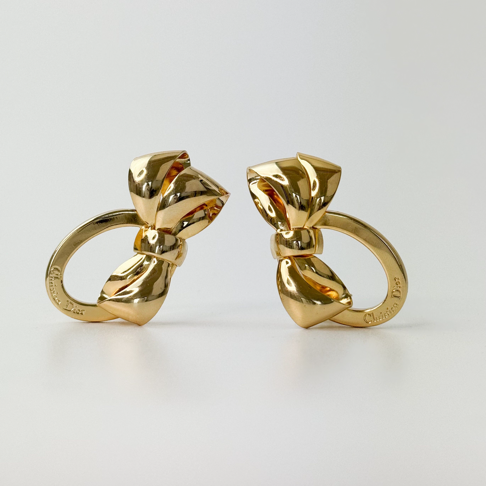 Vintage Christian Dior Earrings, Dior Ribbon logo Earrings, large Earrings Gold, Dior clip on Earrings, classic large Dior earrings Bow