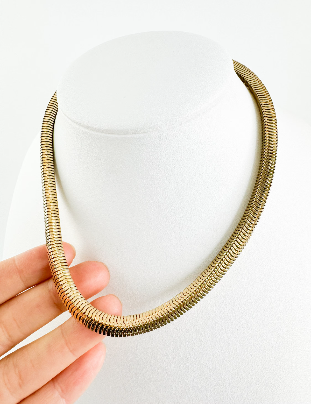 Vintage Christian Dior Necklace 1973 , Dior Chain Necklace, Dior Tubogas necklace Snake chain  Necklace, Gift for her, gold zipper choker
