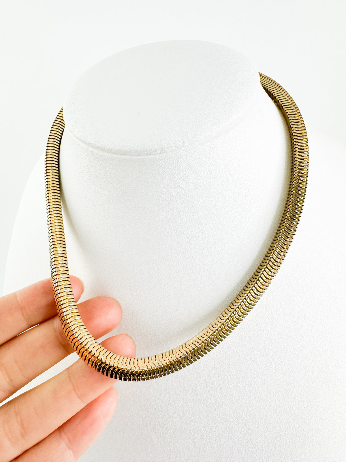 Vintage Christian Dior Necklace 1973 , Dior Chain Necklace, Dior Tubogas necklace Snake chain  Necklace, Gift for her, gold zipper choker