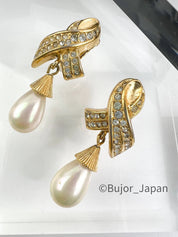 Vintage Christian Dior Earrings, Gold Tone Earrings, Dangle Pearl Earrings, Vintage Rhinestones, Drop Earrings, Jewelry for Women