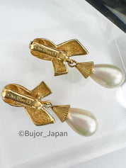 Vintage Christian Dior Earrings, Gold Tone Earrings, Dangle Pearl Earrings, Vintage Rhinestones, Drop Earrings, Jewelry for Women