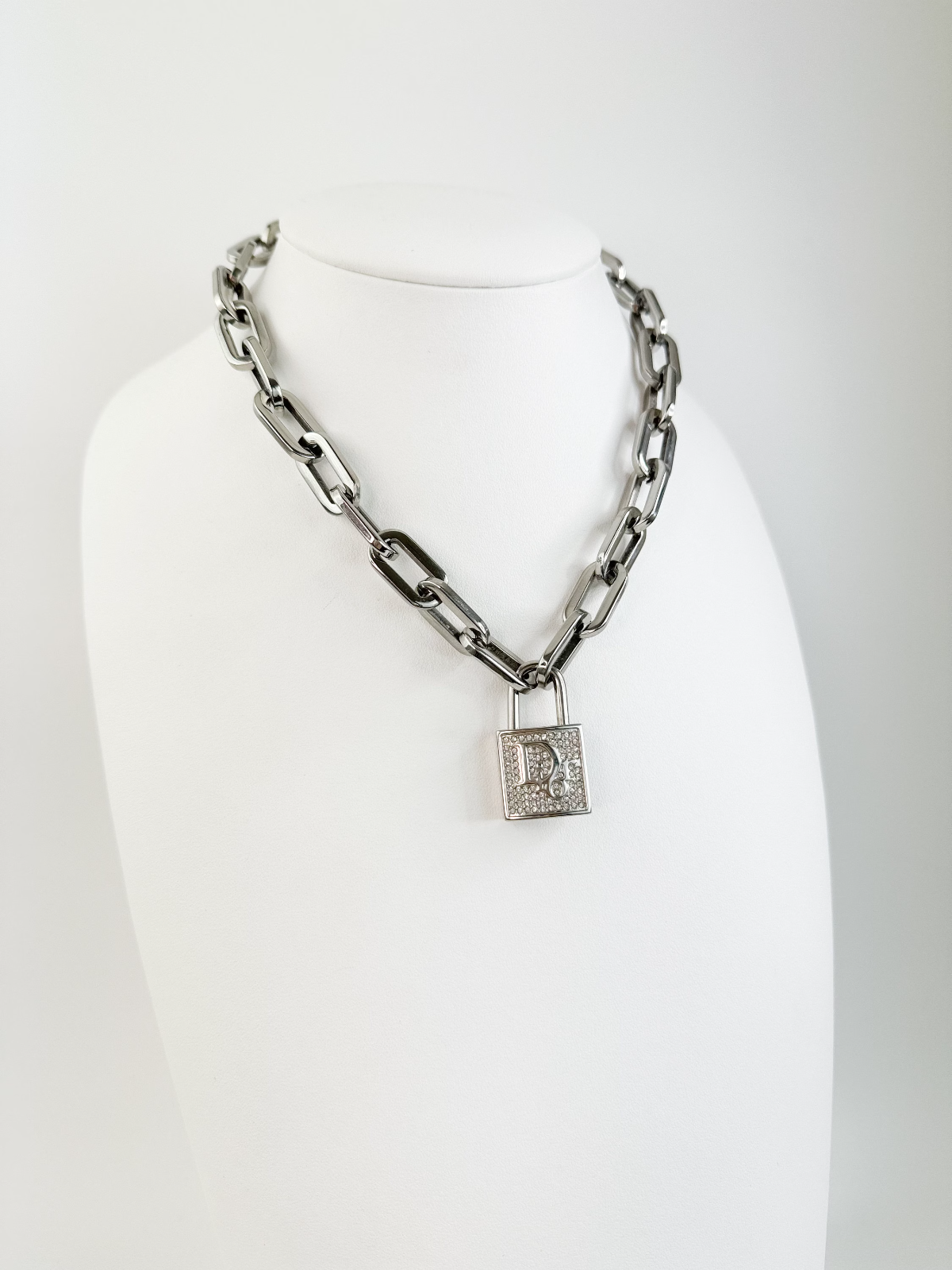 Vintage Christian Dior chunky choker Padlock key,  Chain Necklace, Silver Tone Chain Necklace , Vintage Costume Jewelry, Necklace Large