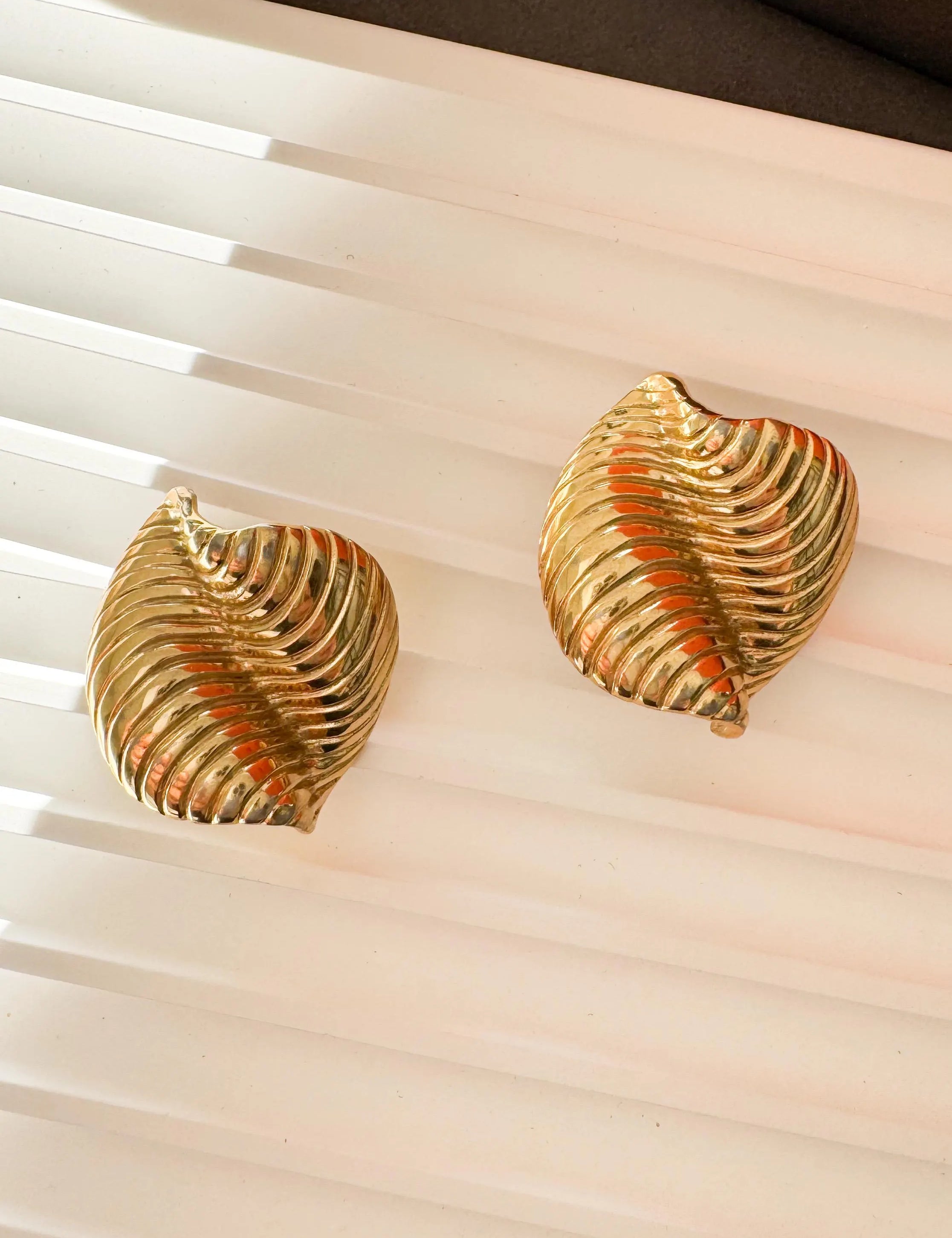 Vintage Givenchy Earrings, Givenchy leaf Earrings, Clip on Earrings, fashion earrings, Cute Earrings, Wedding Earrings, Gift for her