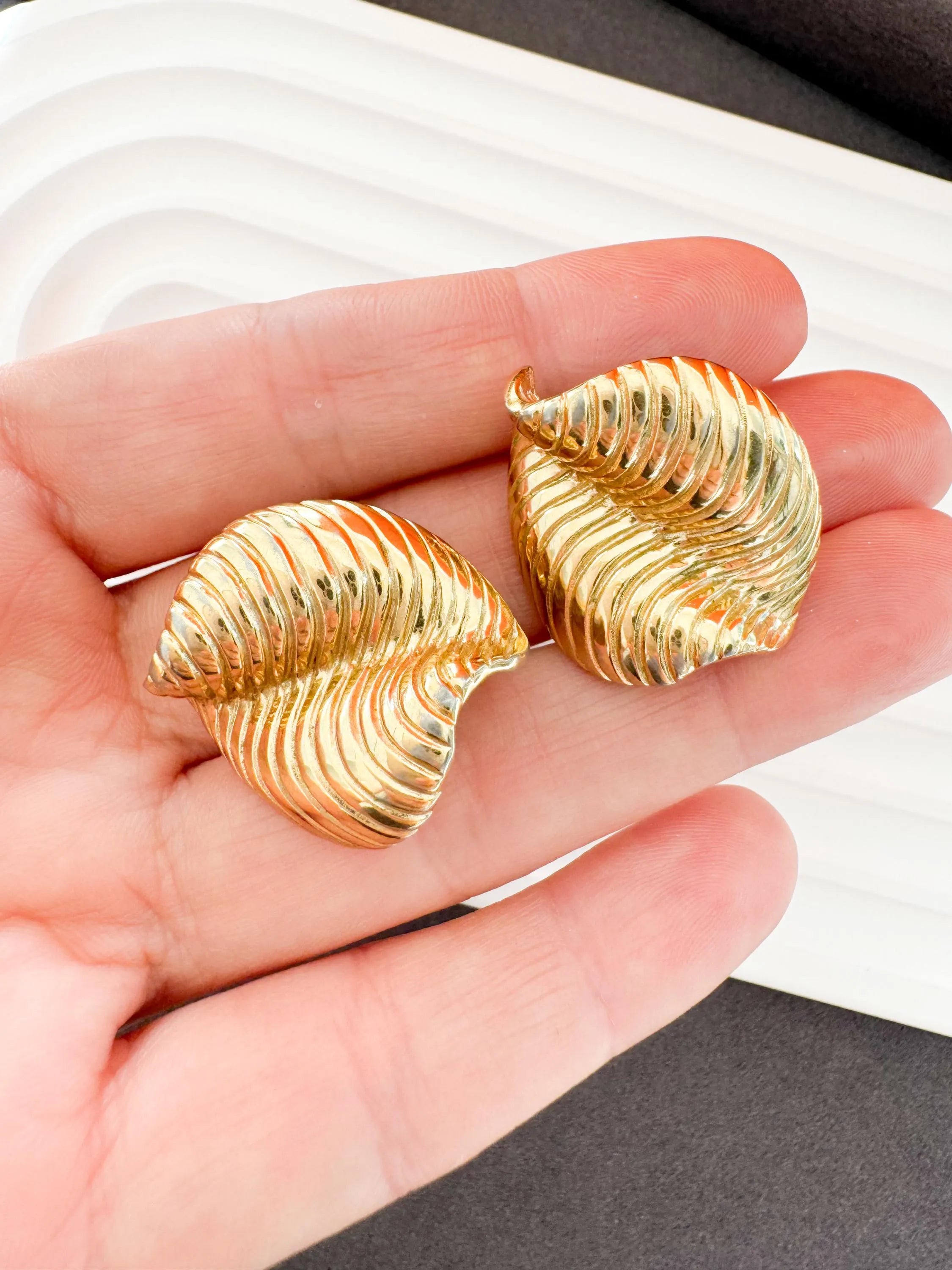 Vintage Givenchy Earrings, Givenchy leaf Earrings, Clip on Earrings, fashion earrings, Cute Earrings, Wedding Earrings, Gift for her