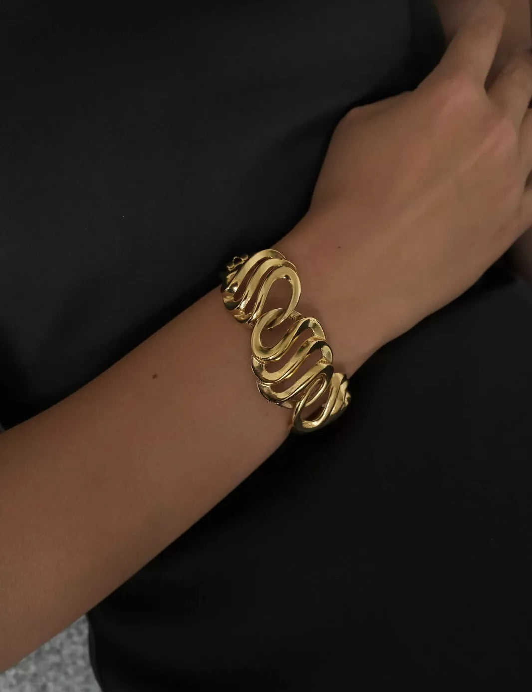 Vintage Givenchy Bracelet Givenchy  Chain Bracelet, Link Bracelet, Gold Tone Bracelet, Givenchy Vintage Jewelry, Gift for her
