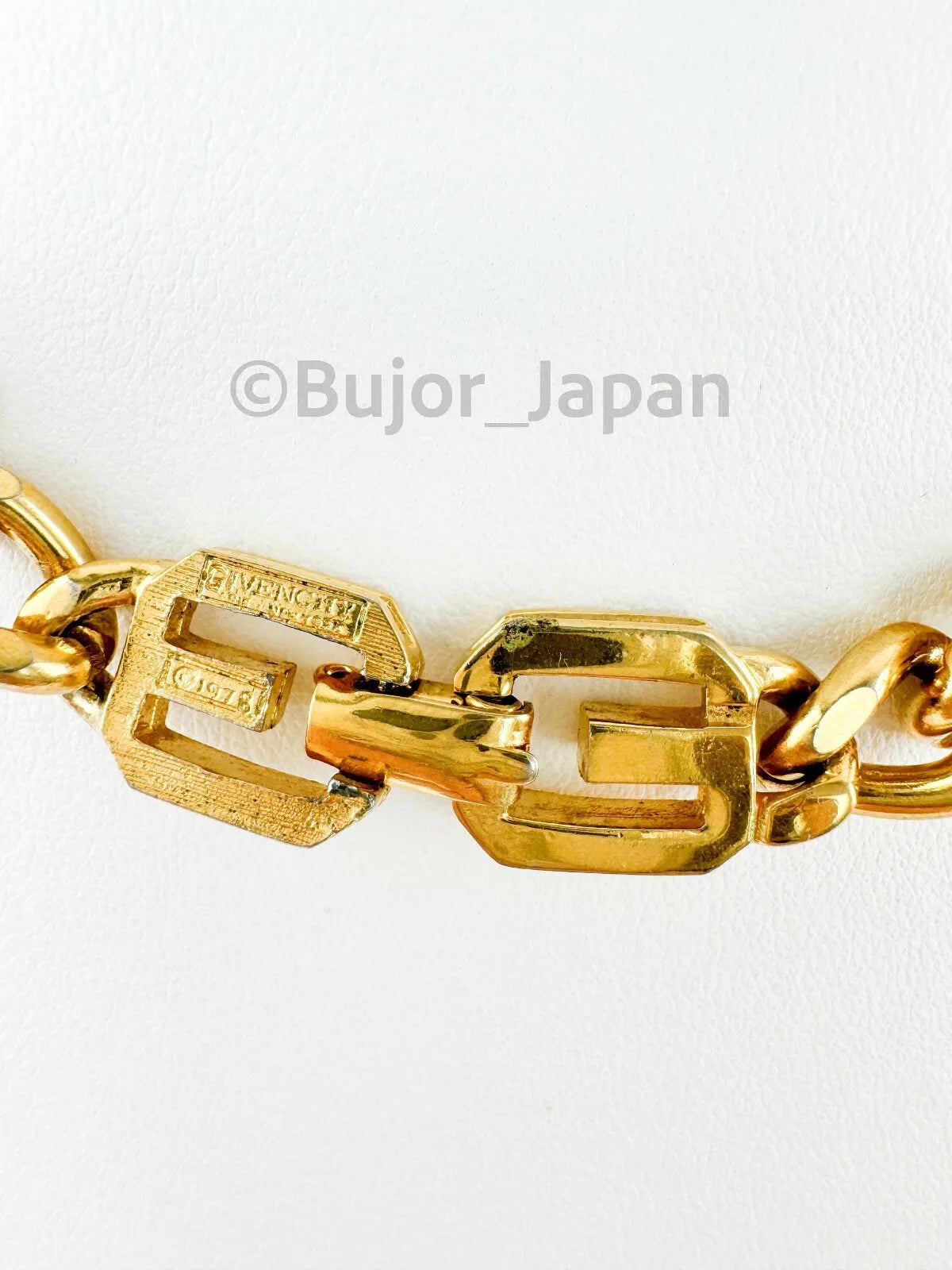 Vintage Givenchy Necklace, Givenchy Logo Charm Necklace, Gold Tone Necklace, Choker Necklace, Chain Necklace, Vintage Necklace Unisex