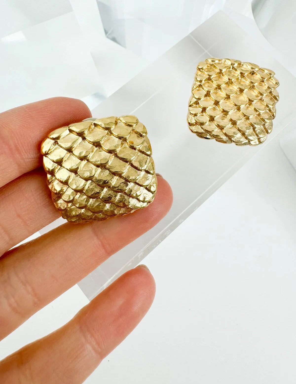 Givenchy gold scale  Earrings , Vintage Earrings, 18k Bridal Jewelry, Gold earrings , Wedding Jewelry, Jewelry for Women, casual vintage