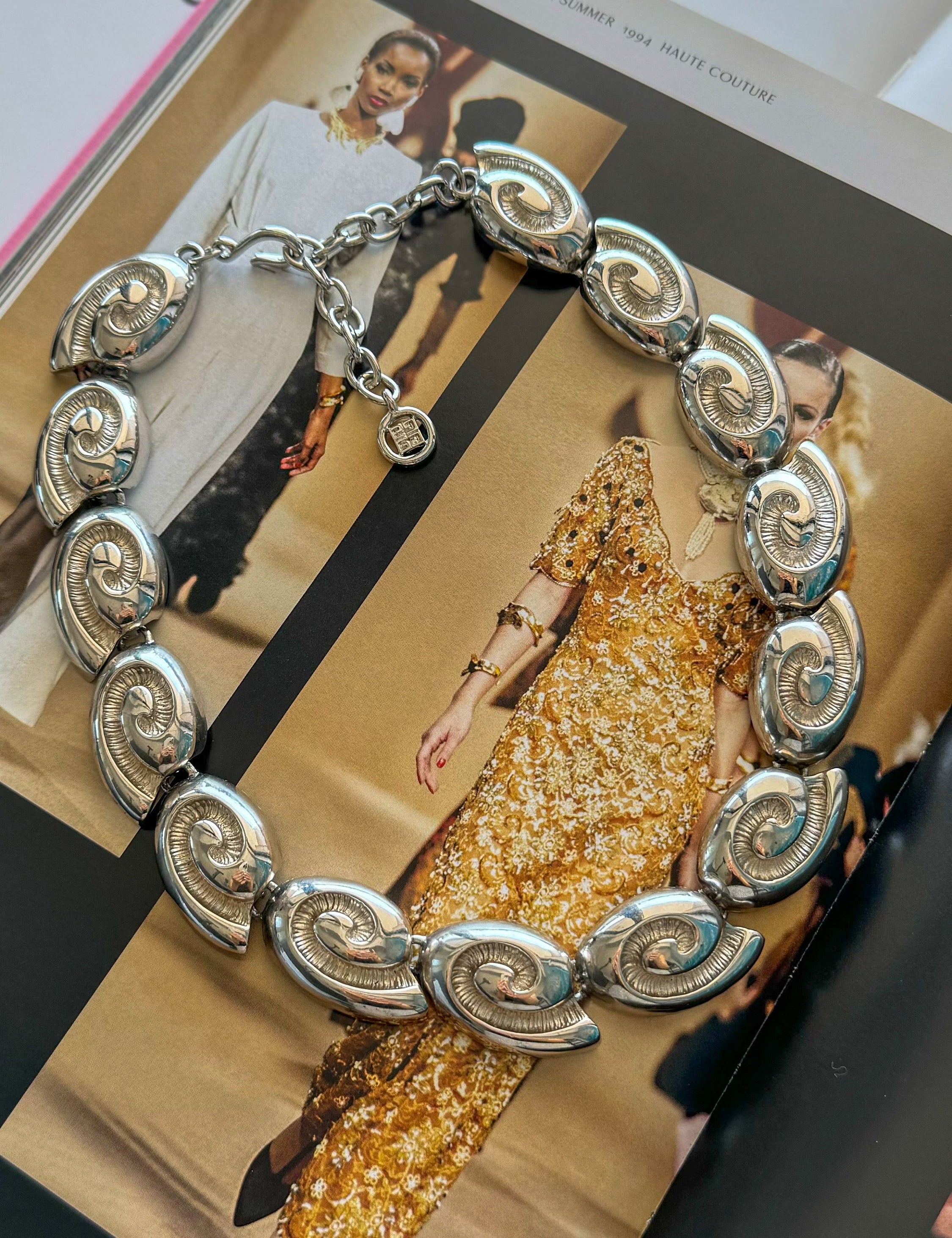 Vintage Givenchy Necklace Choker, wedding choker, shell  silver Necklace Givenchy, Vintage Necklace Chain, Bridal necklace, gift for her
