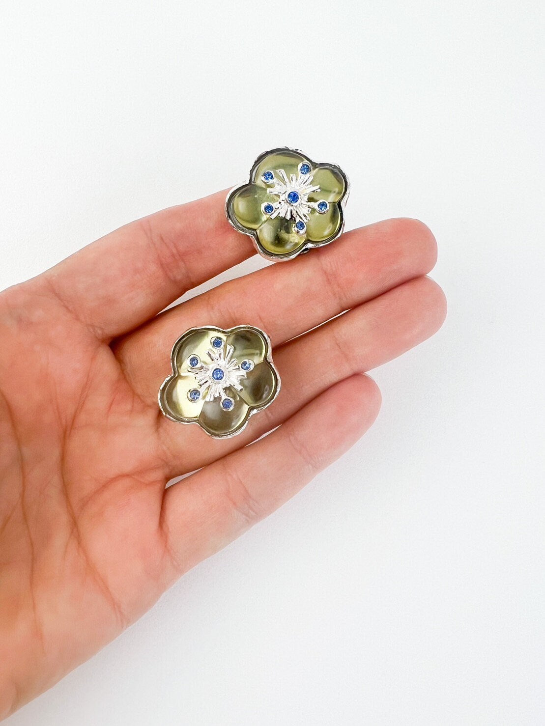 KENZO Earrings, Dainty Flower earrings Silver, Dainty Earrings for Women, Silver bridesmaid earring, Gift for mom, Earrings for women Cute