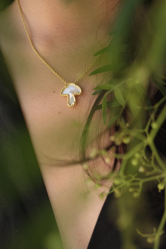 Gold  Mushroom Necklace, Gold Dainty Chain Necklace, Statement Necklace , Natural mother of pearl necklace ,earth element necklace