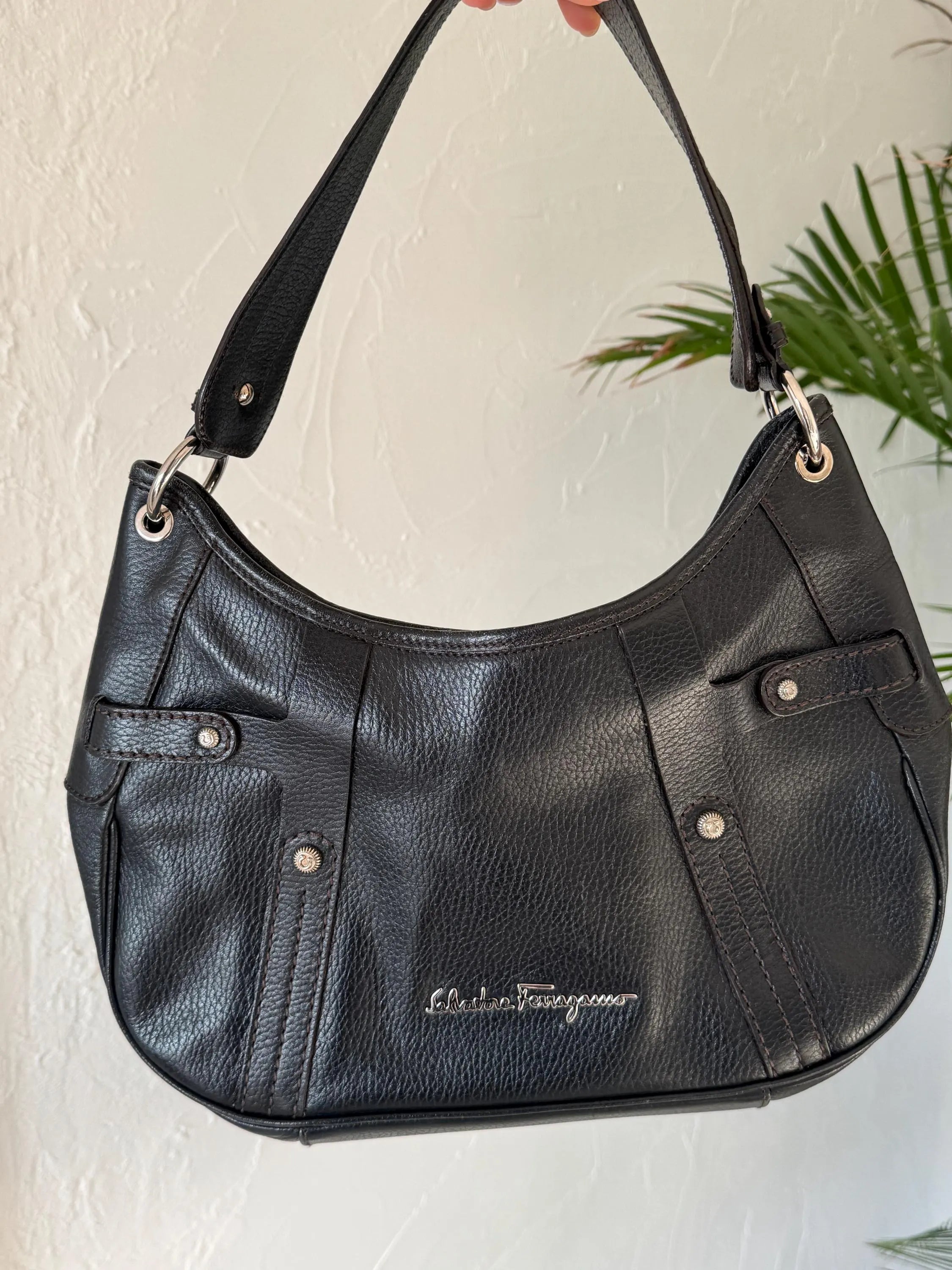 Vintage Salvatore Ferragamo black leather shoulder bag made in Italy, classic structured design, elegant 1980s luxury handbag