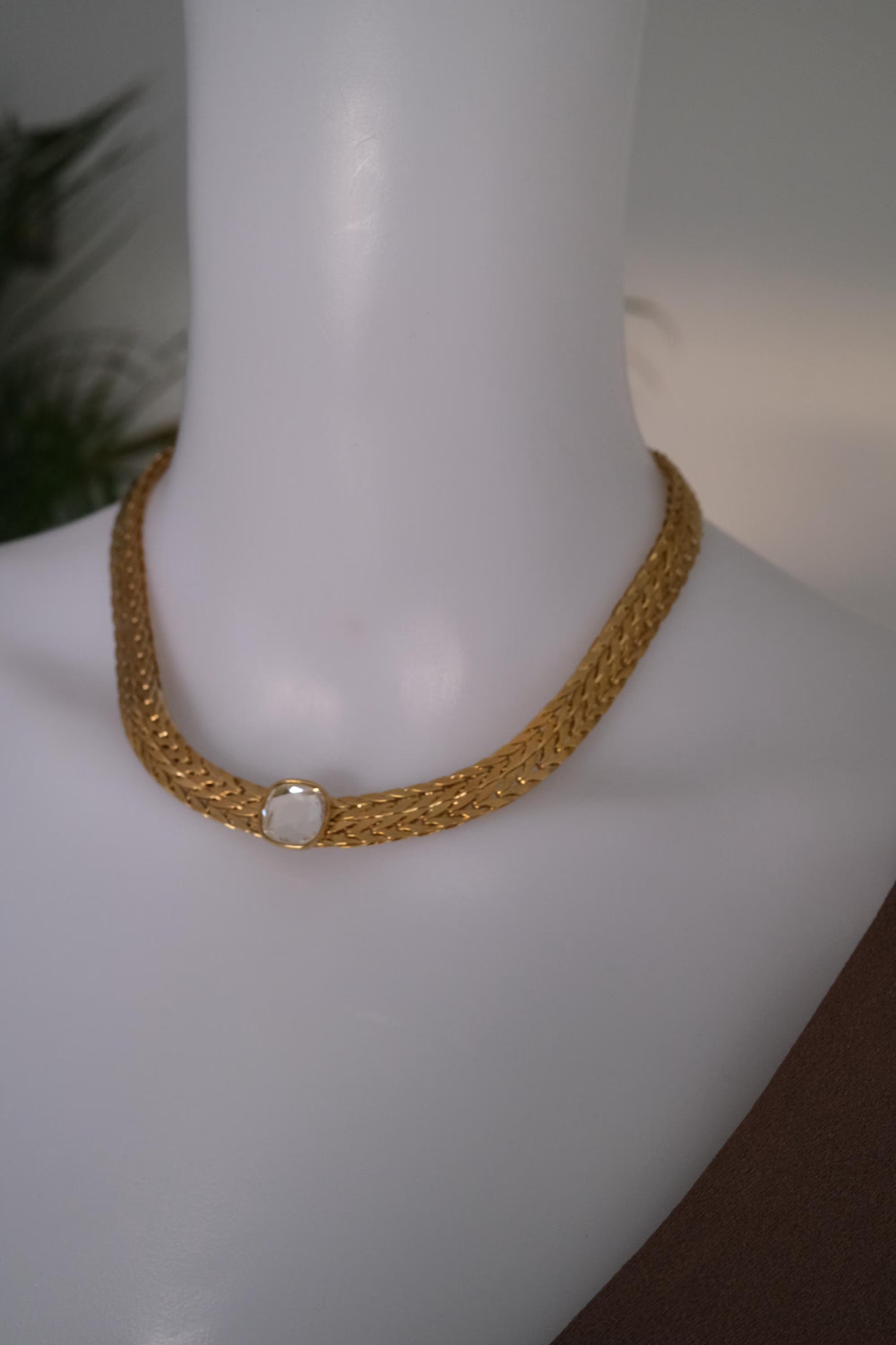 Rare vintage Avon gold tone crystal rhinestone choker, collectible statement jewelry and investment piece for women